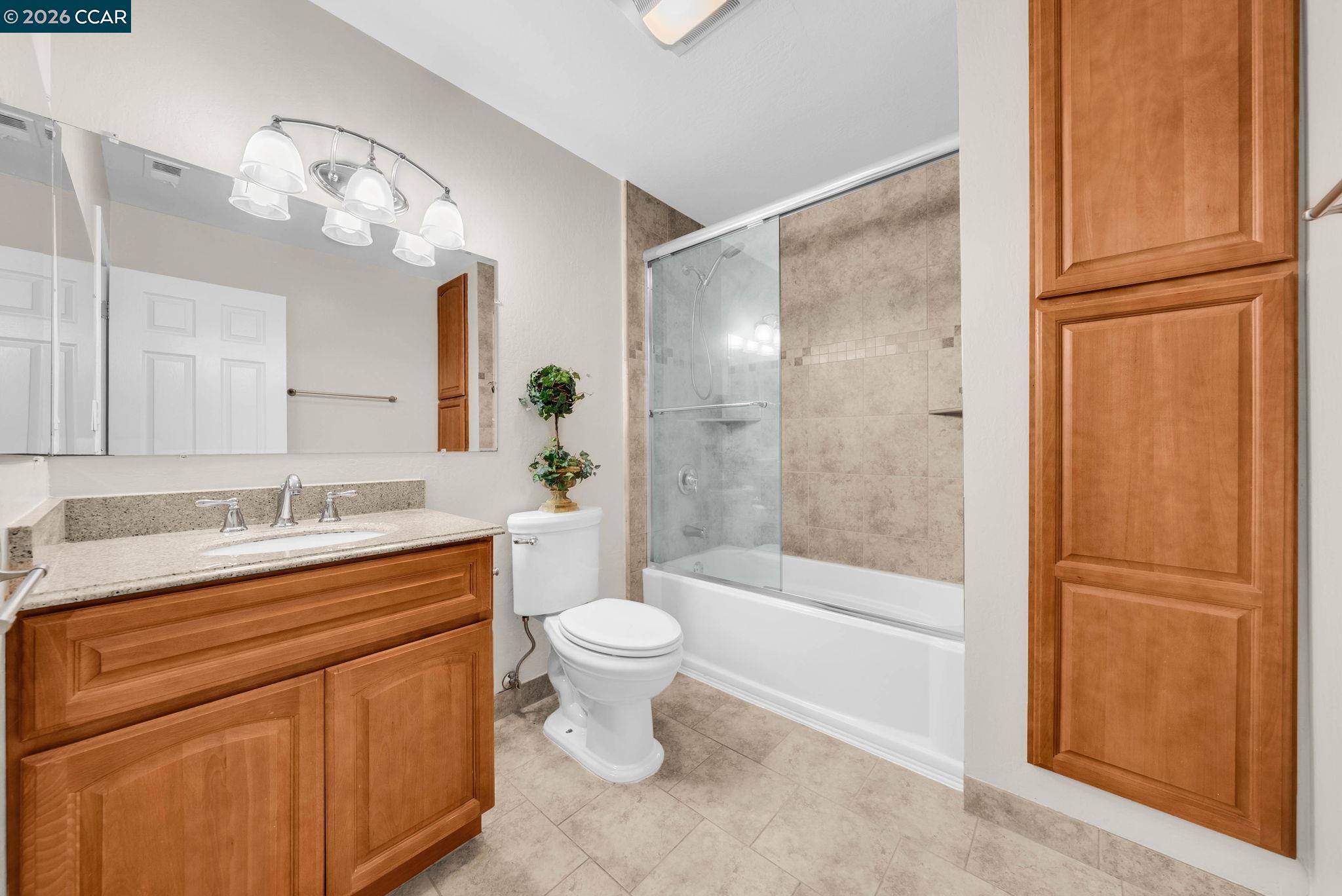 Photo #33: 41122335 Listing: Photo #33