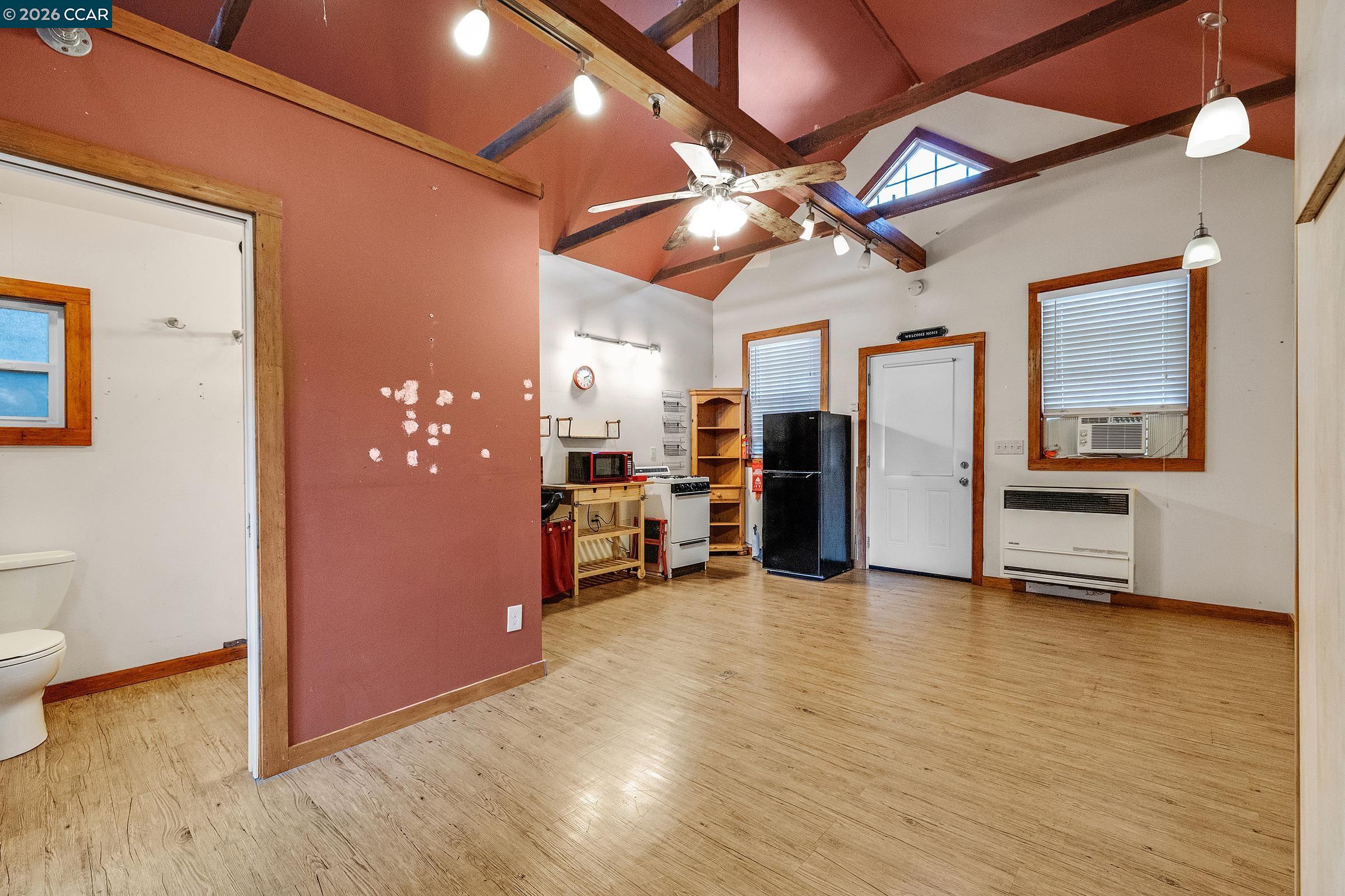 Detail Gallery Image 8 of 48 For 610 Quinan St, Pinole,  CA 94564 - – Beds | – Baths