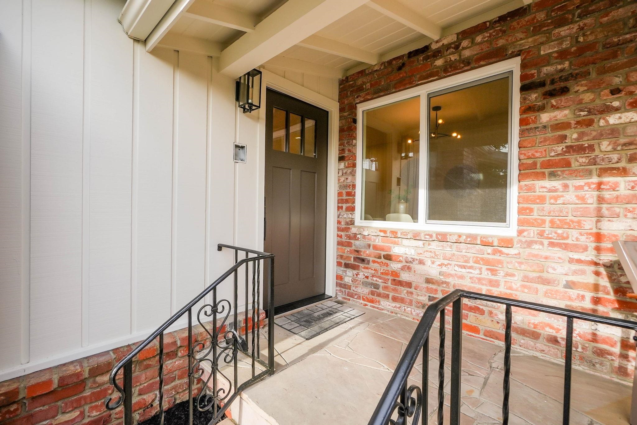 Detail Gallery Image 11 of 60 For 20255 Yeandle Ave, Castro Valley,  CA 94546 - 3 Beds | 2 Baths