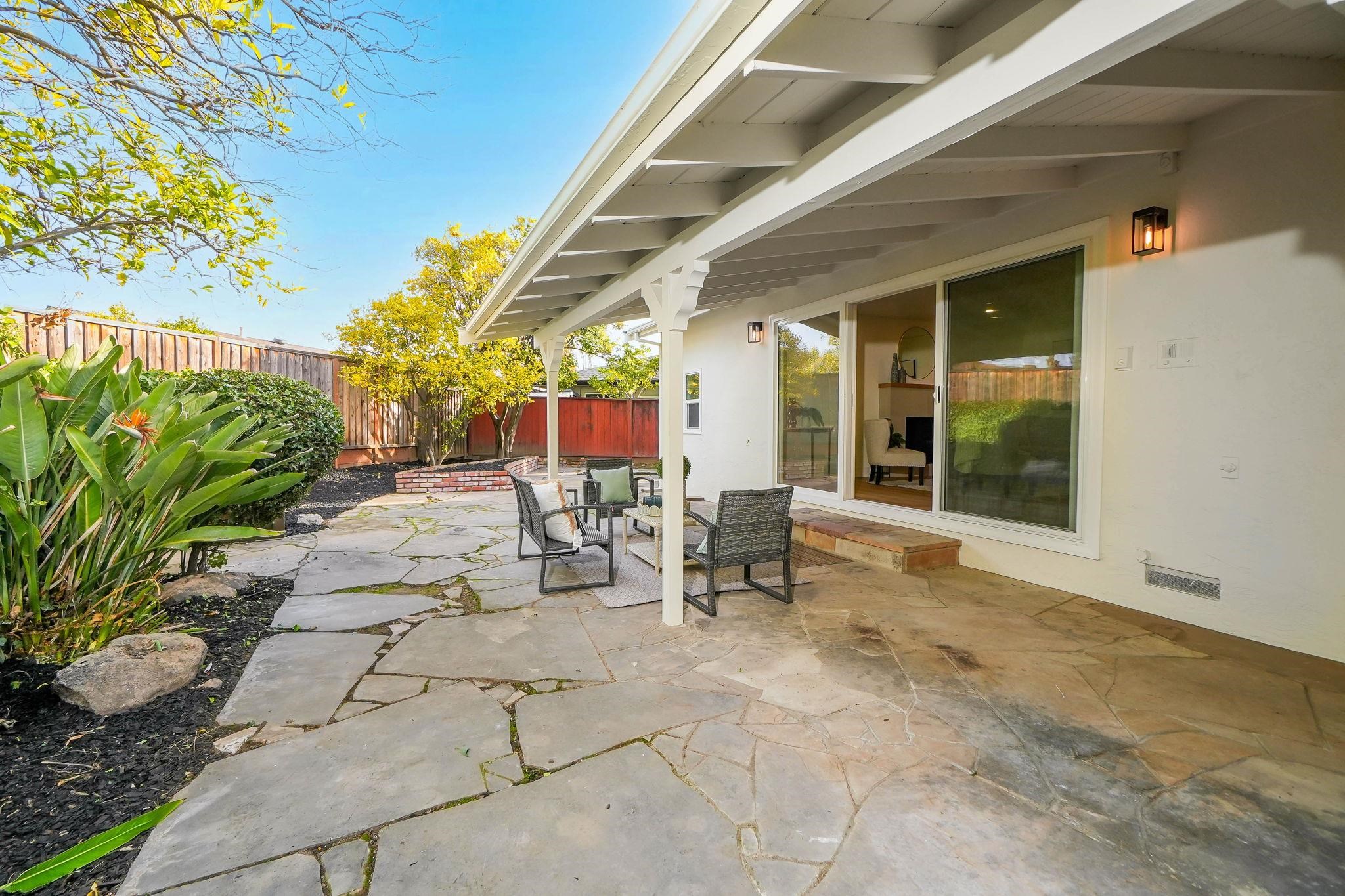 Detail Gallery Image 57 of 60 For 20255 Yeandle Ave, Castro Valley,  CA 94546 - 3 Beds | 2 Baths