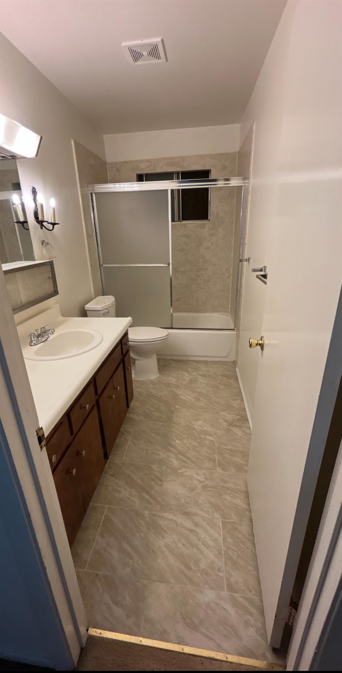 Detail Gallery Image 21 of 28 For 902 F, Davis,  CA 95616 - 3 Beds | 1/1 Baths