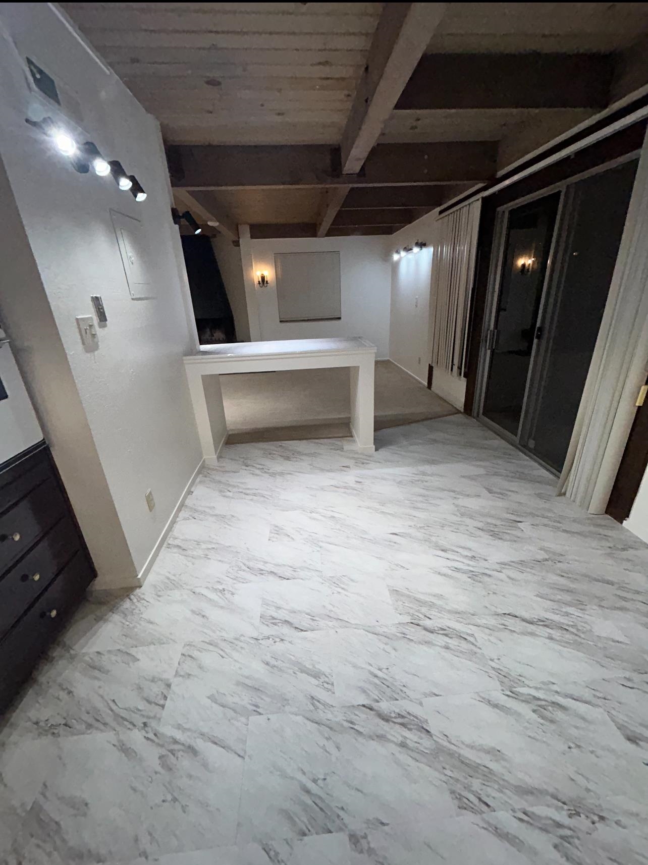 Detail Gallery Image 9 of 28 For 902 F, Davis,  CA 95616 - 3 Beds | 1/1 Baths