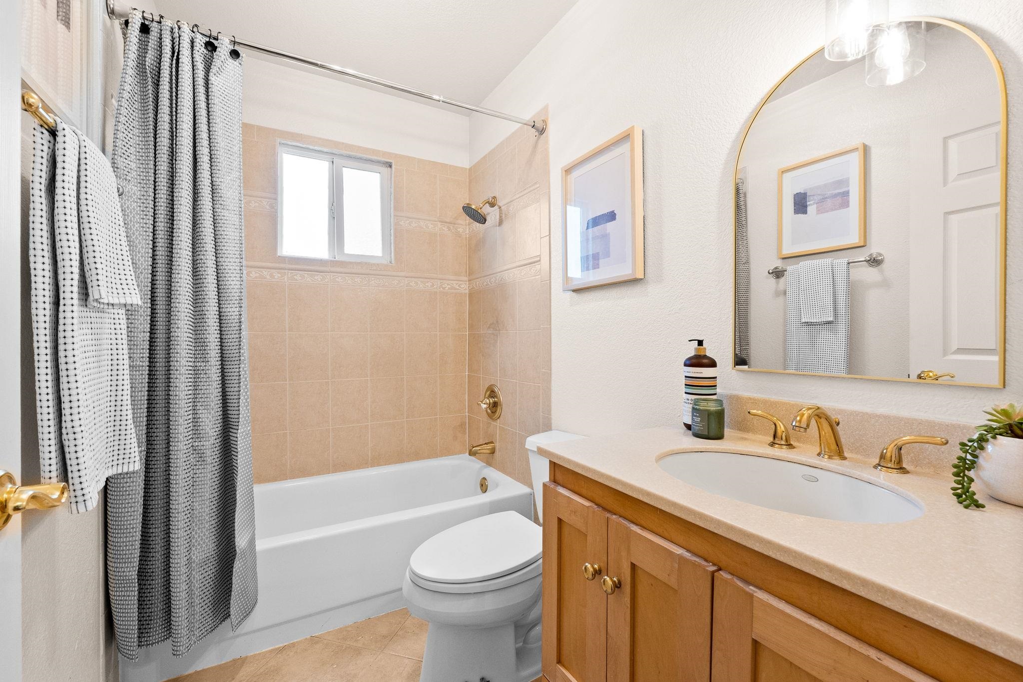 Detail Gallery Image 41 of 48 For 6021 Monadnock Way, Oakland,  CA 94605 - 3 Beds | 2 Baths