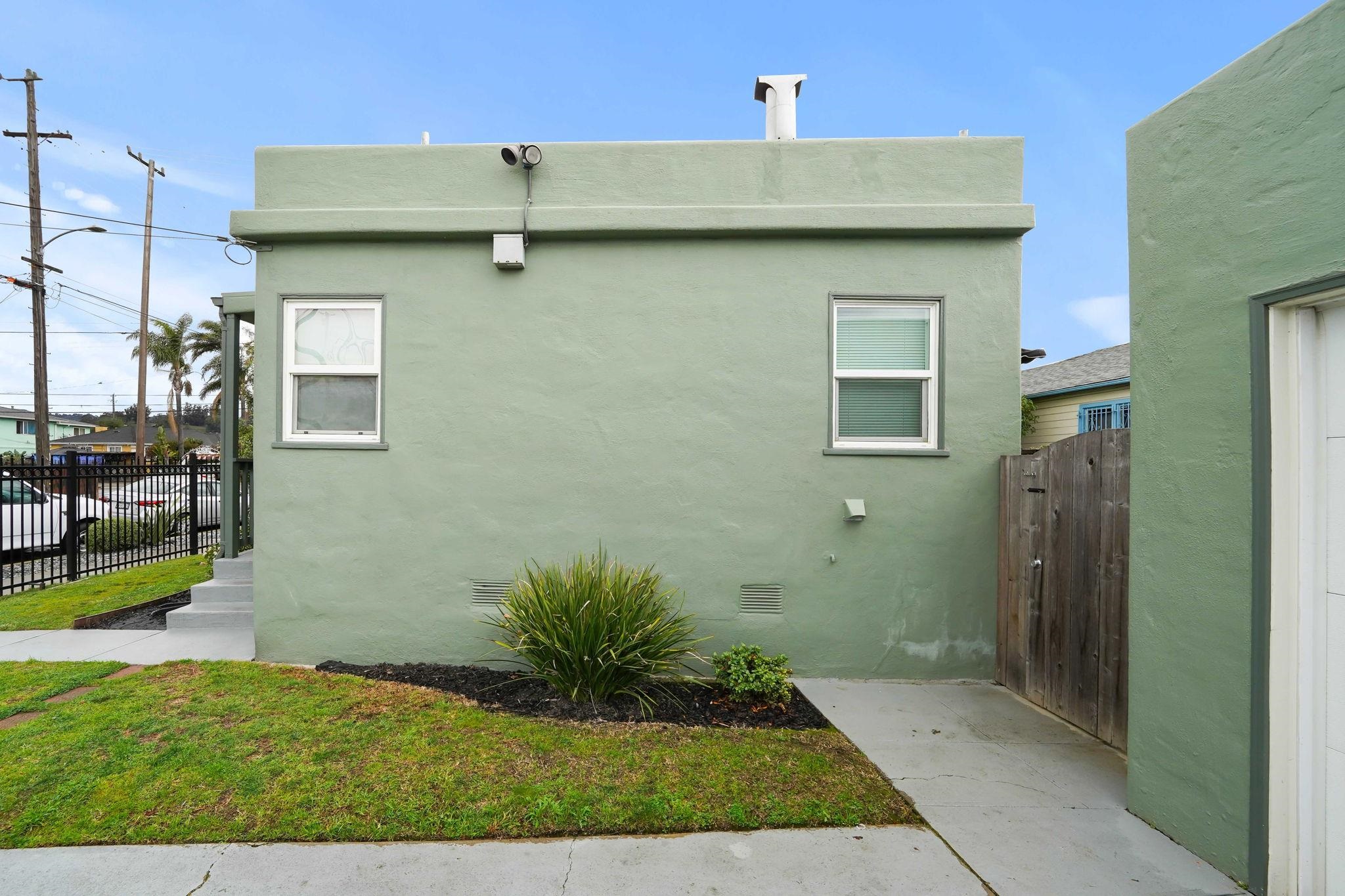 Detail Gallery Image 24 of 35 For 2178 - 217 107th Ave, Oakland,  CA 94603 - – Beds | – Baths