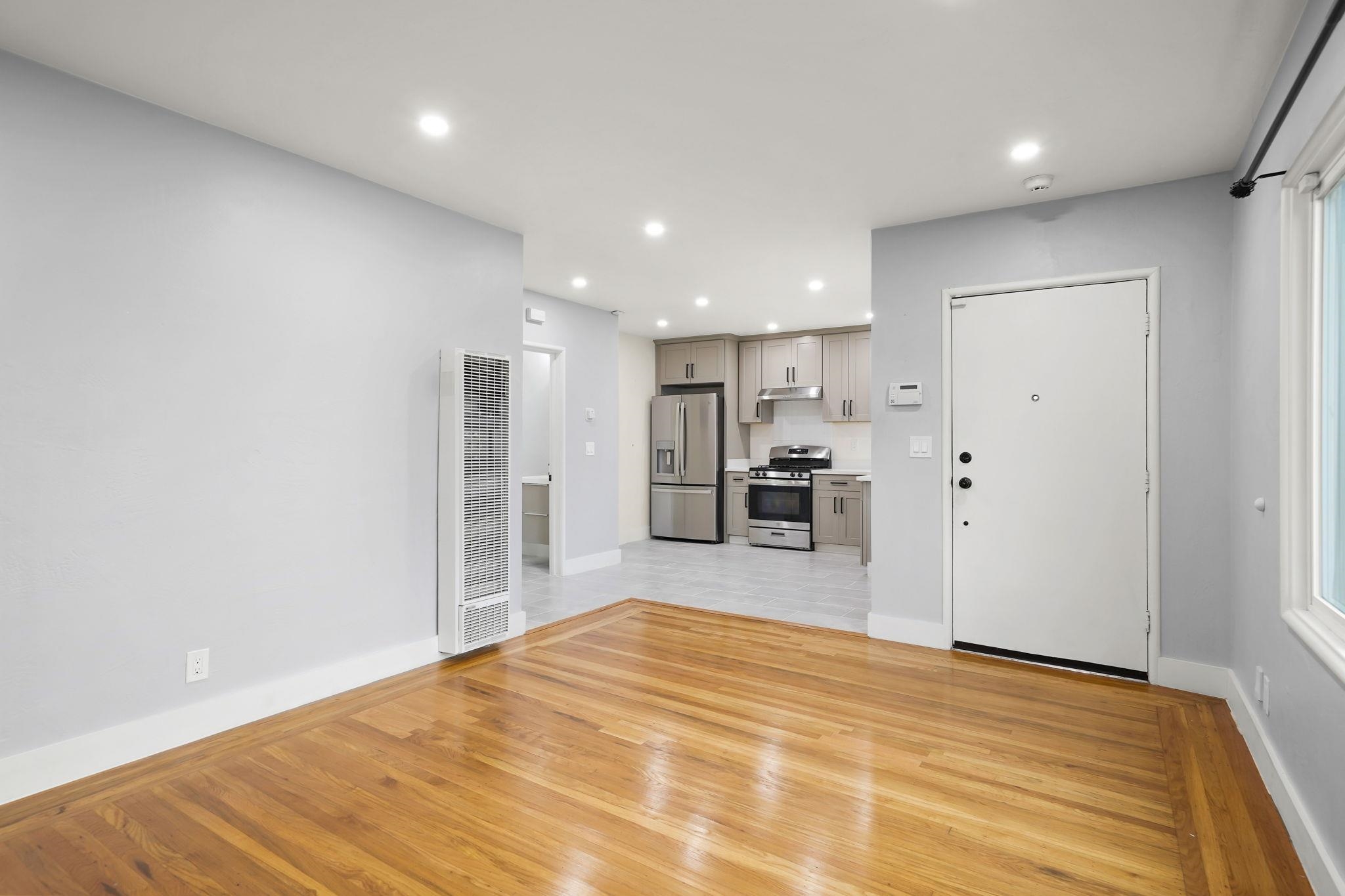 Detail Gallery Image 8 of 35 For 2178 - 217 107th Ave, Oakland,  CA 94603 - – Beds | – Baths