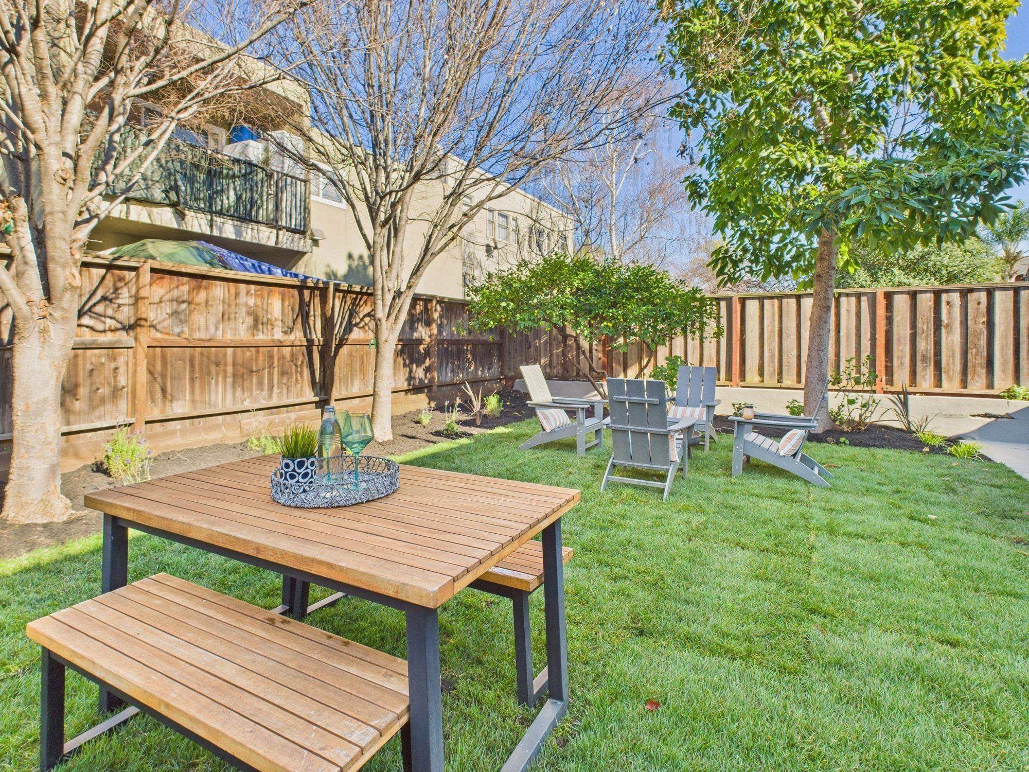 Detail Gallery Image 22 of 56 For 680 42nd St, Oakland,  CA 94609 - – Beds | – Baths