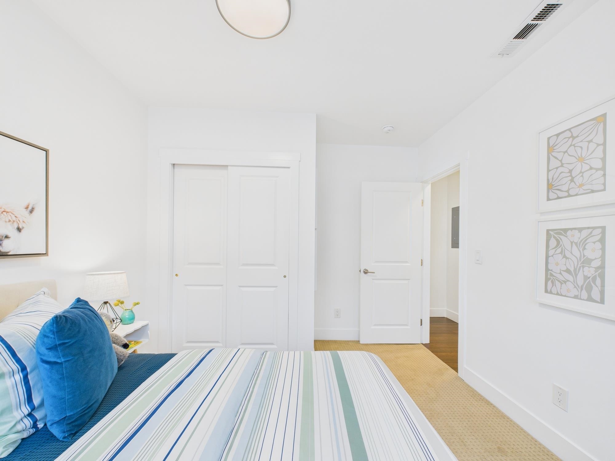 Detail Gallery Image 31 of 56 For 680 42nd St, Oakland,  CA 94609 - – Beds | – Baths