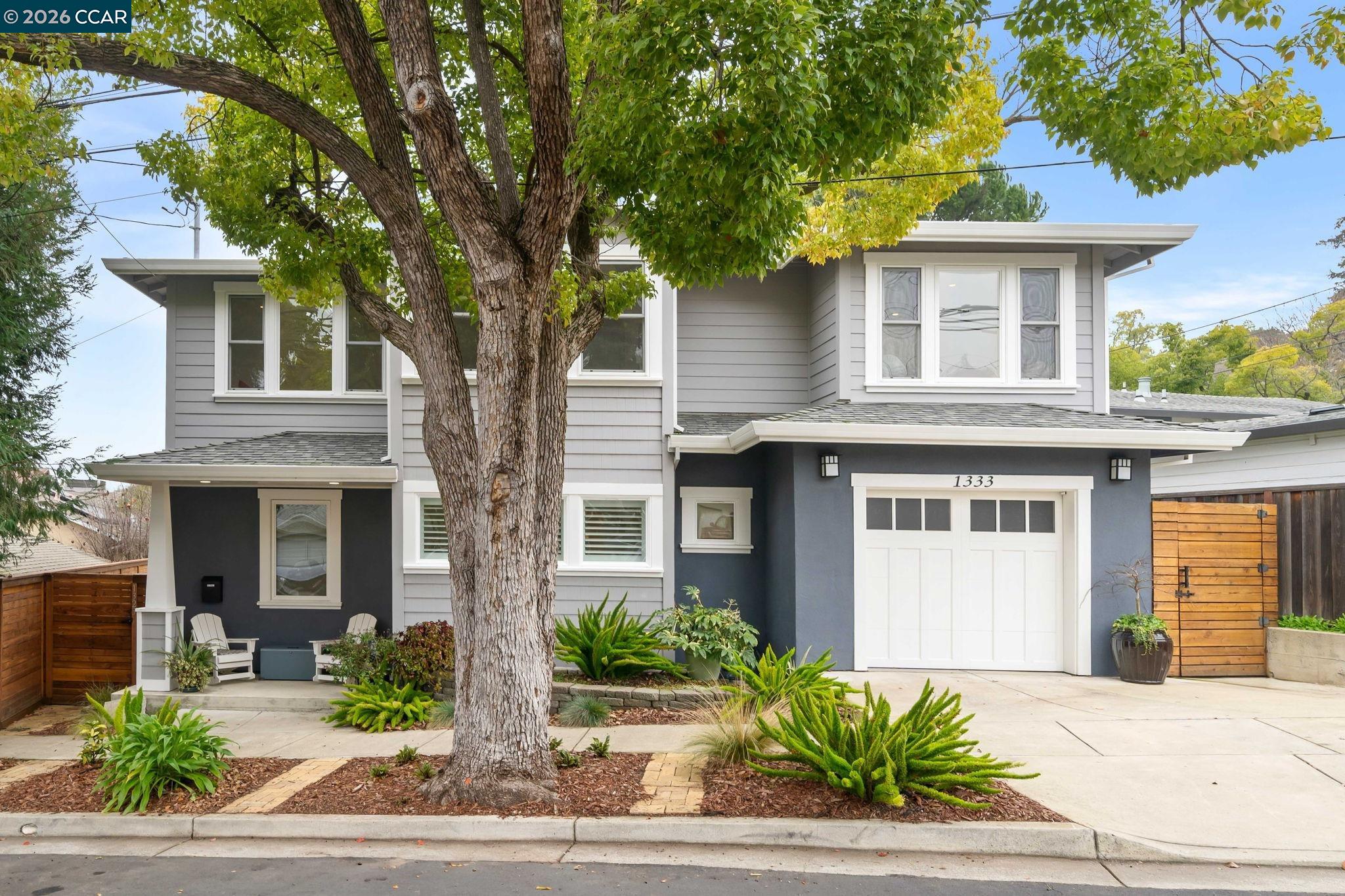 Detail Gallery Image 2 of 59 For 1333 Warren St, Martinez,  CA 94553 - 4 Beds | 3 Baths