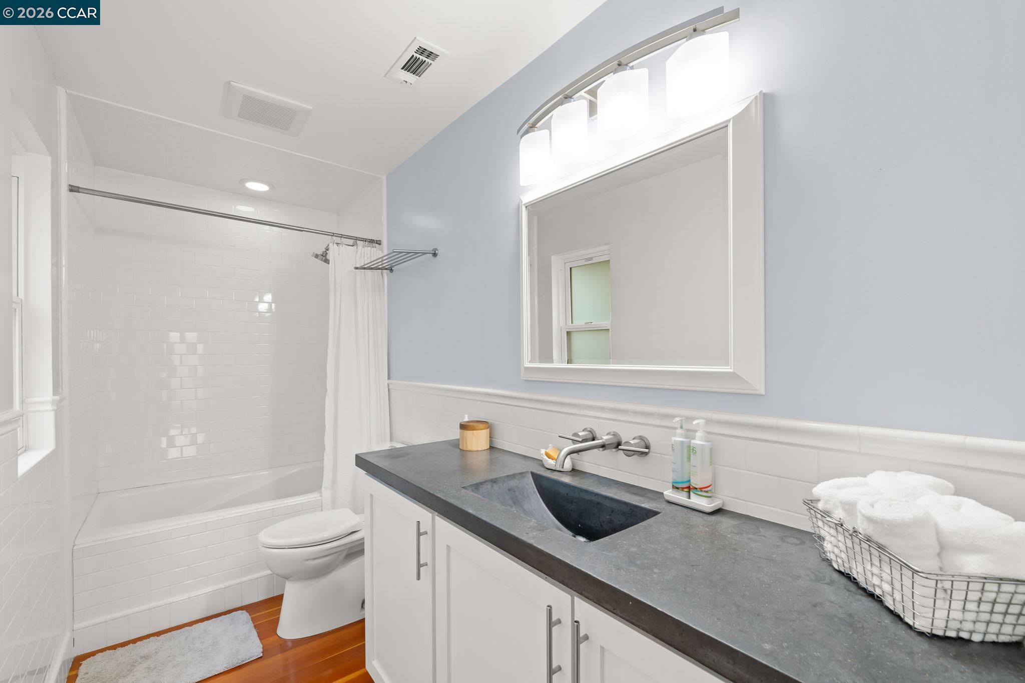 Detail Gallery Image 28 of 59 For 1333 Warren St, Martinez,  CA 94553 - 4 Beds | 3 Baths