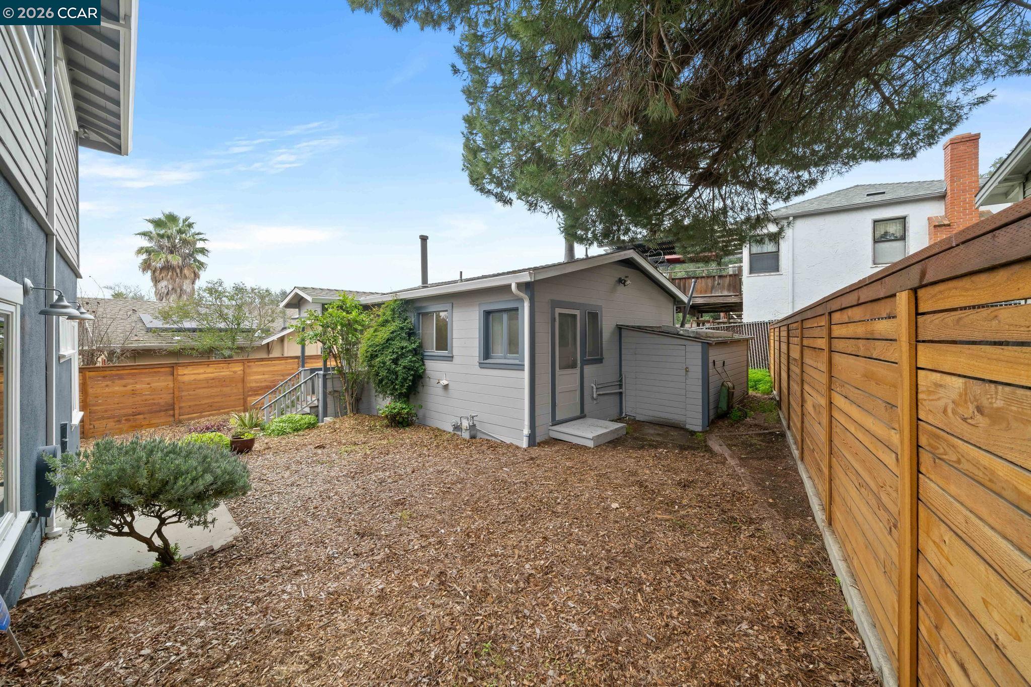 Detail Gallery Image 42 of 59 For 1333 Warren St, Martinez,  CA 94553 - 4 Beds | 3 Baths