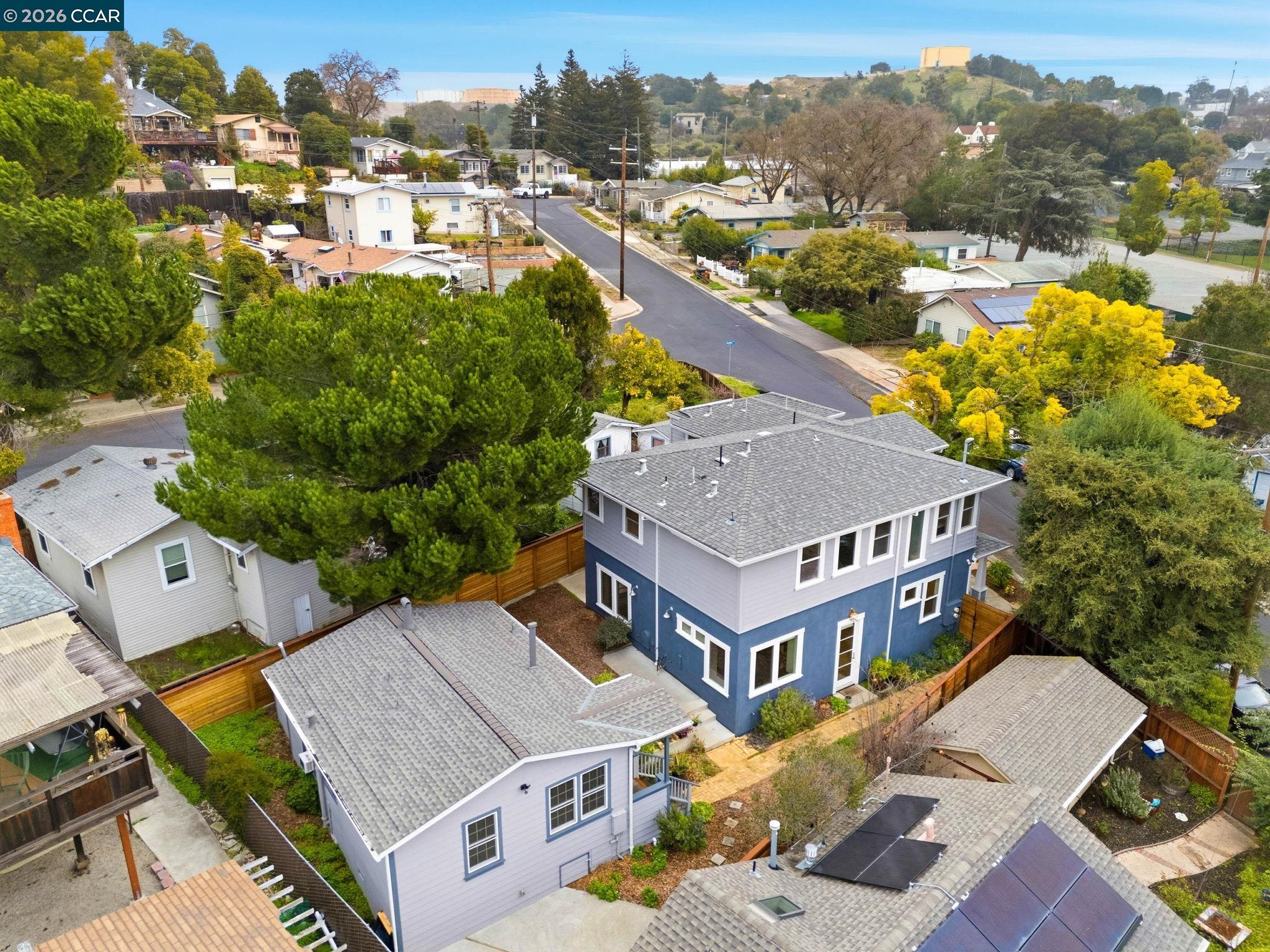 Detail Gallery Image 55 of 59 For 1333 Warren St, Martinez,  CA 94553 - 4 Beds | 3 Baths