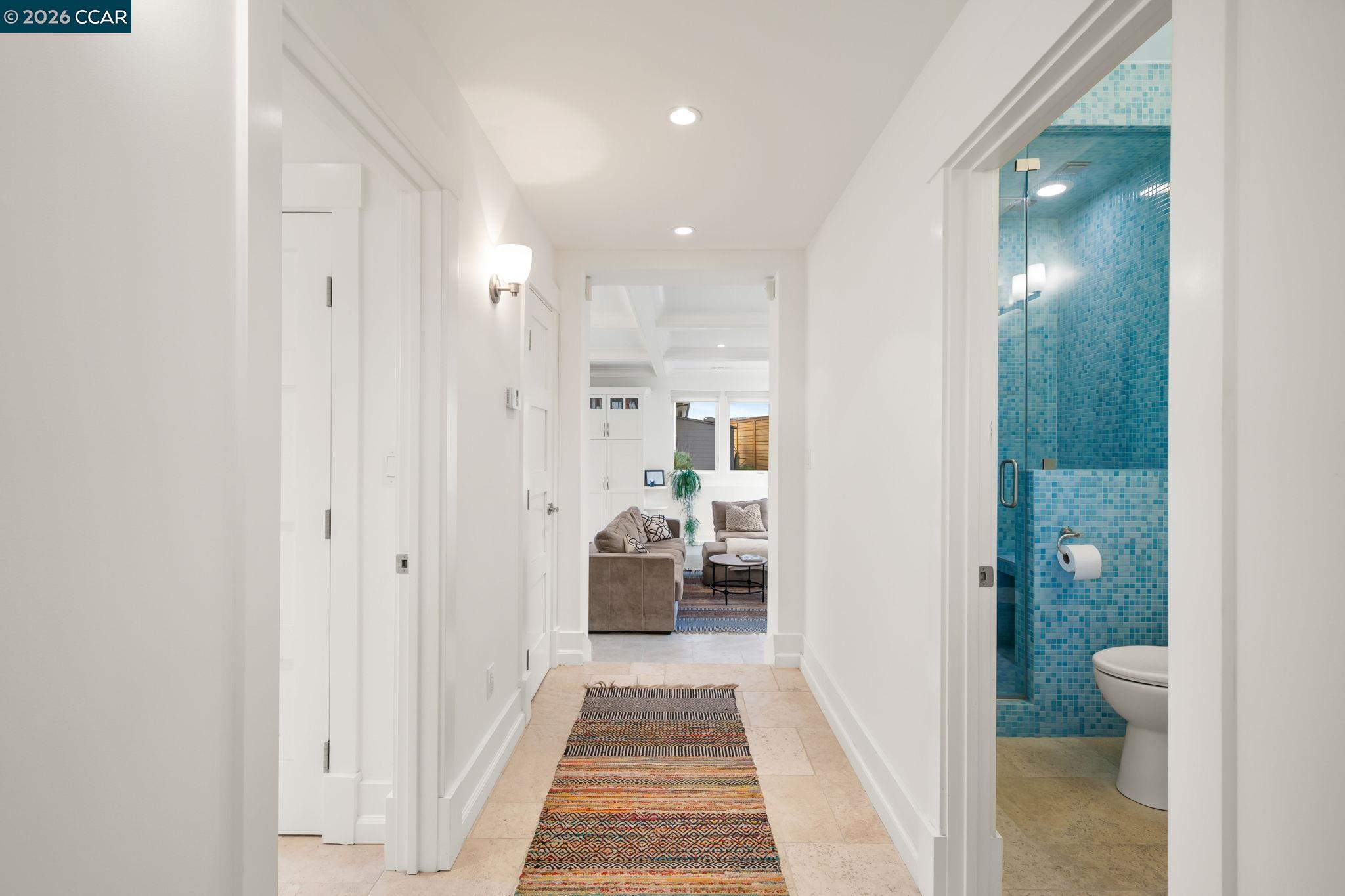 Detail Gallery Image 7 of 59 For 1333 Warren St, Martinez,  CA 94553 - 4 Beds | 3 Baths