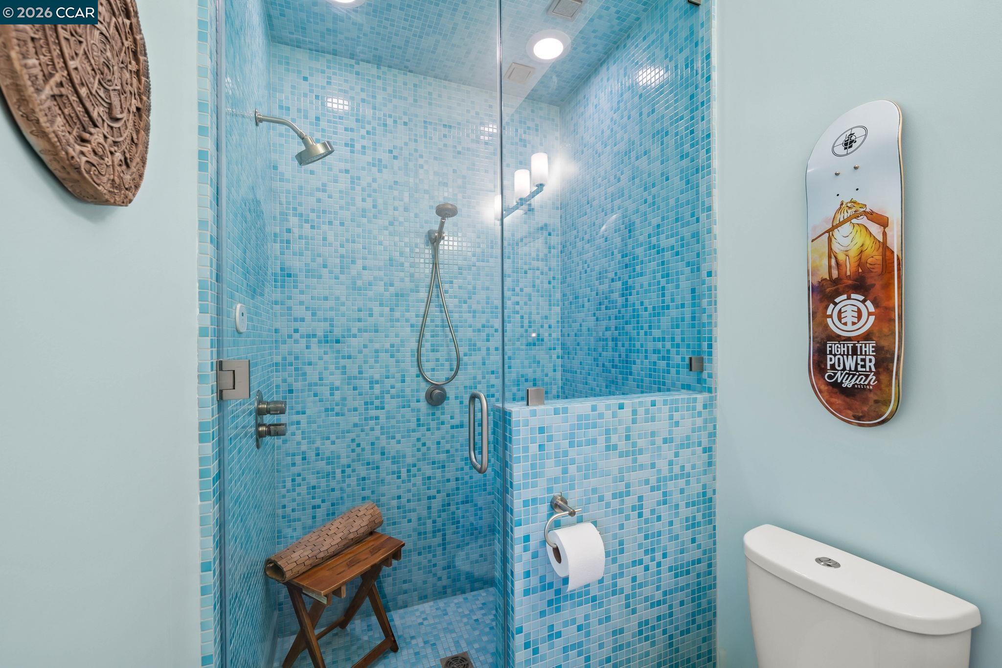 Detail Gallery Image 9 of 59 For 1333 Warren St, Martinez,  CA 94553 - 4 Beds | 3 Baths