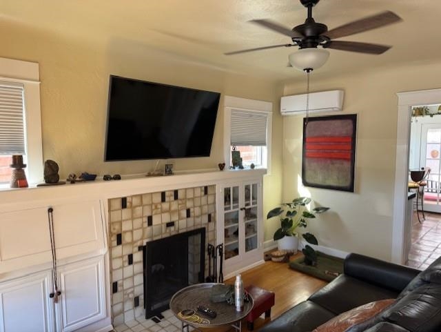 Detail Gallery Image 6 of 21 For 3116 Dwight St., San Diego,  CA 92104 - 2 Beds | 1 Baths