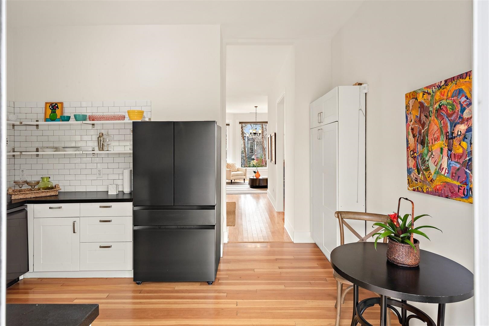 Detail Gallery Image 12 of 56 For 1660 14th St, Oakland,  CA 94607 - 4 Beds | 2/1 Baths