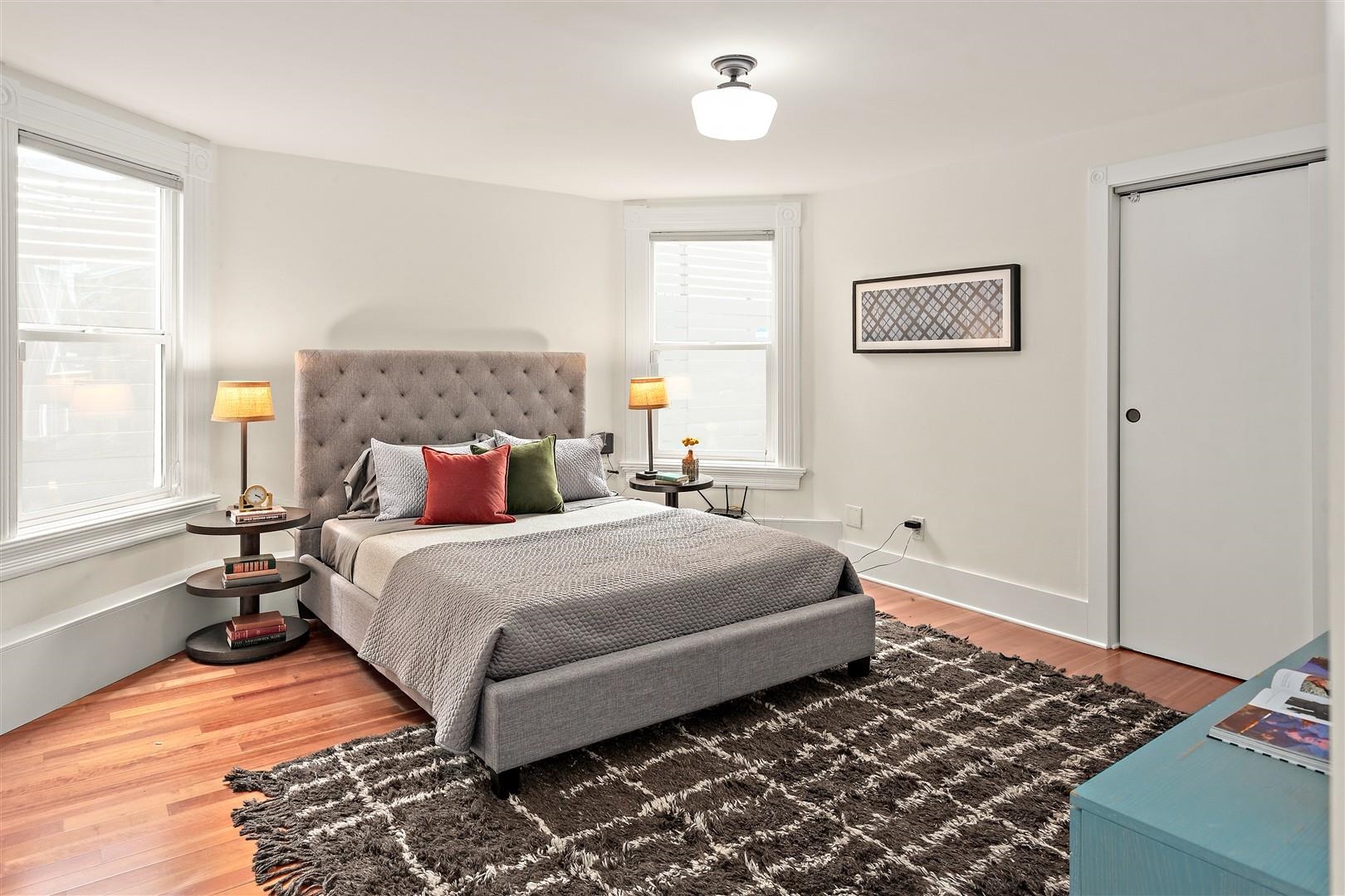 Detail Gallery Image 21 of 56 For 1660 14th St, Oakland,  CA 94607 - 4 Beds | 2/1 Baths