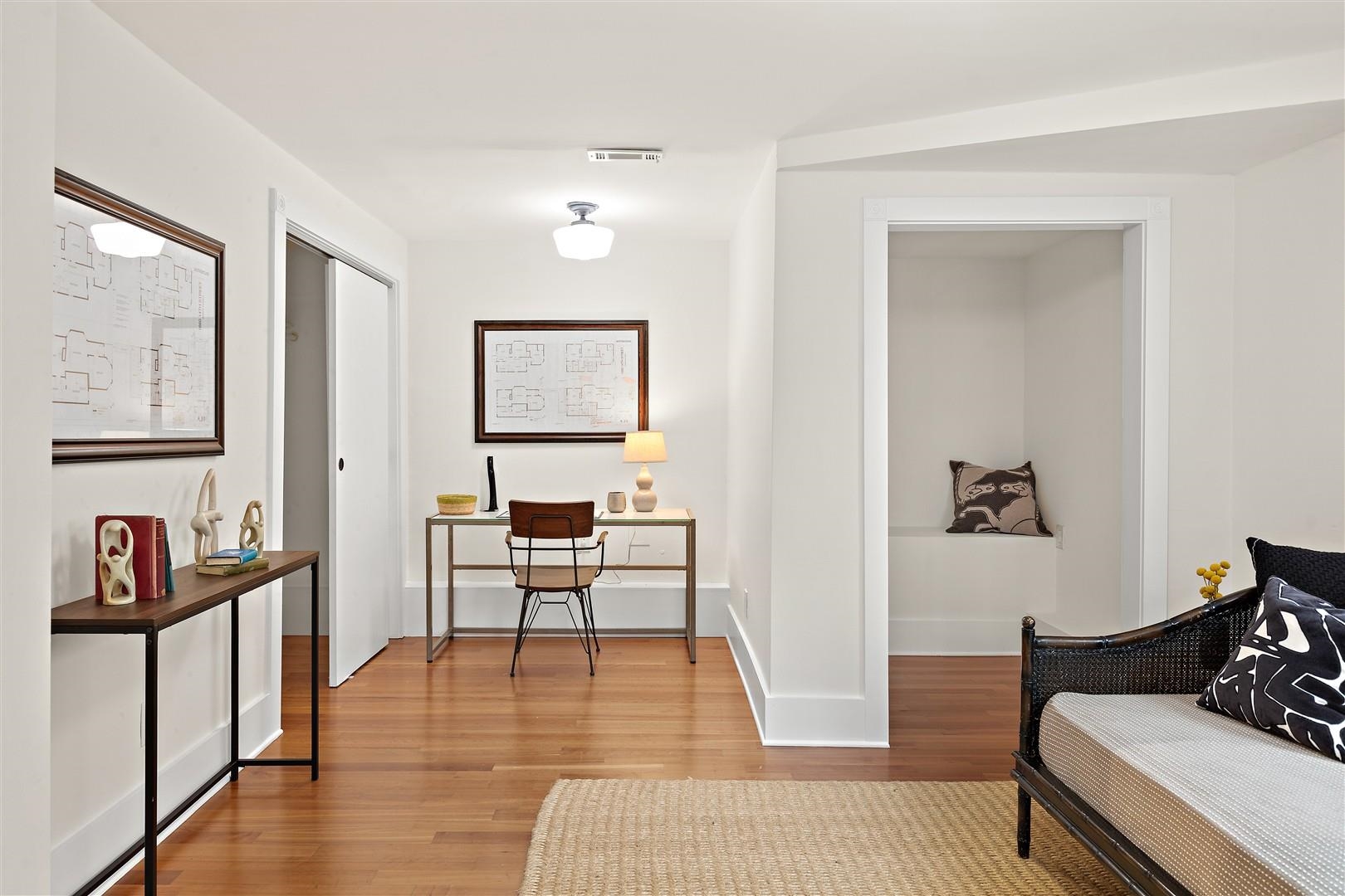 Detail Gallery Image 25 of 56 For 1660 14th St, Oakland,  CA 94607 - 4 Beds | 2/1 Baths