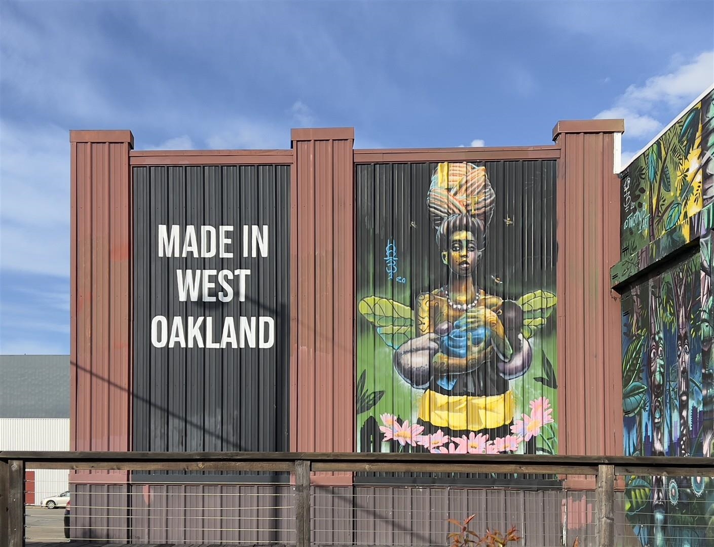 Detail Gallery Image 38 of 56 For 1660 14th St, Oakland,  CA 94607 - 4 Beds | 2/1 Baths