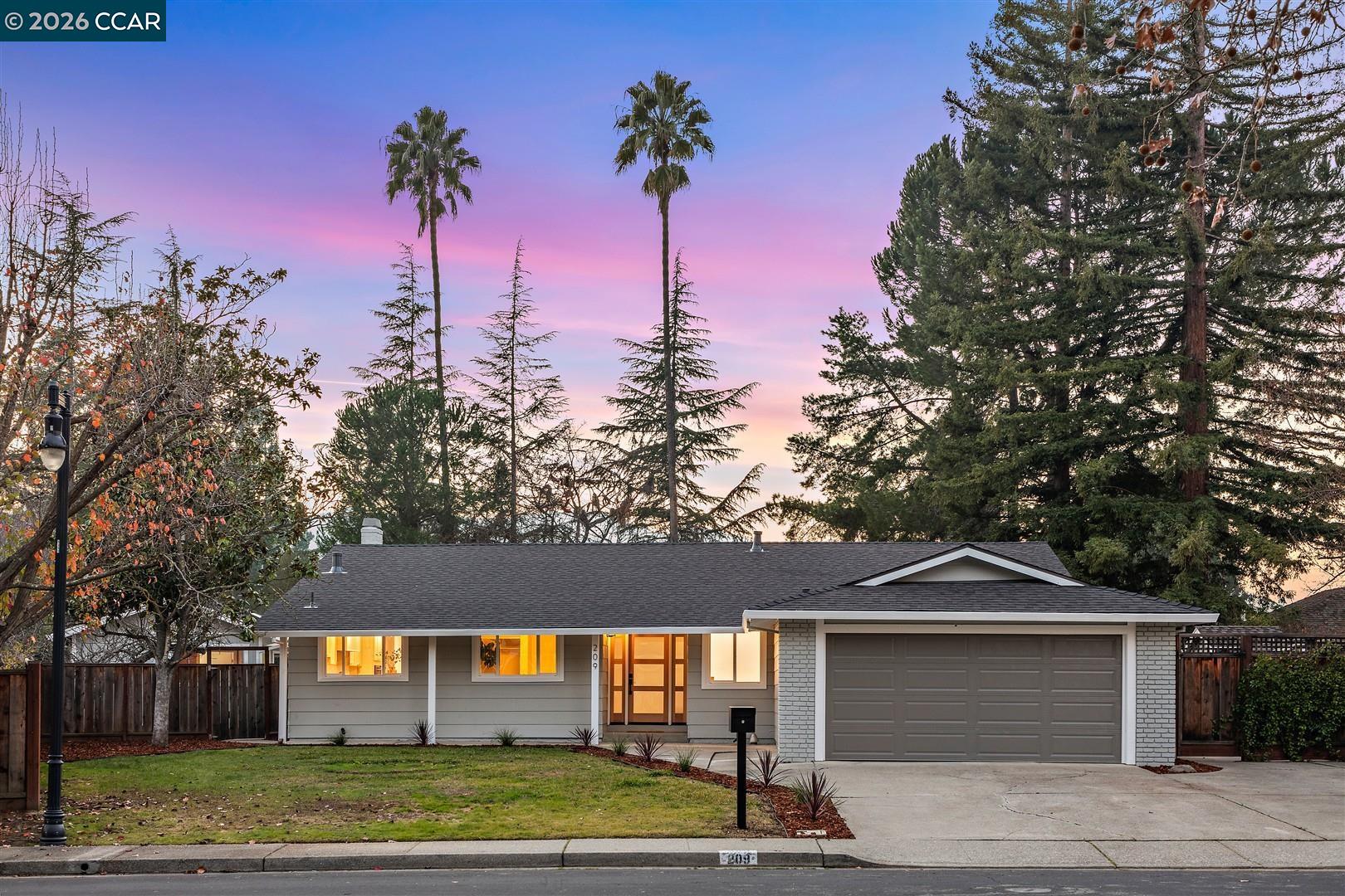 Front Image Thumbnail for CC41122350