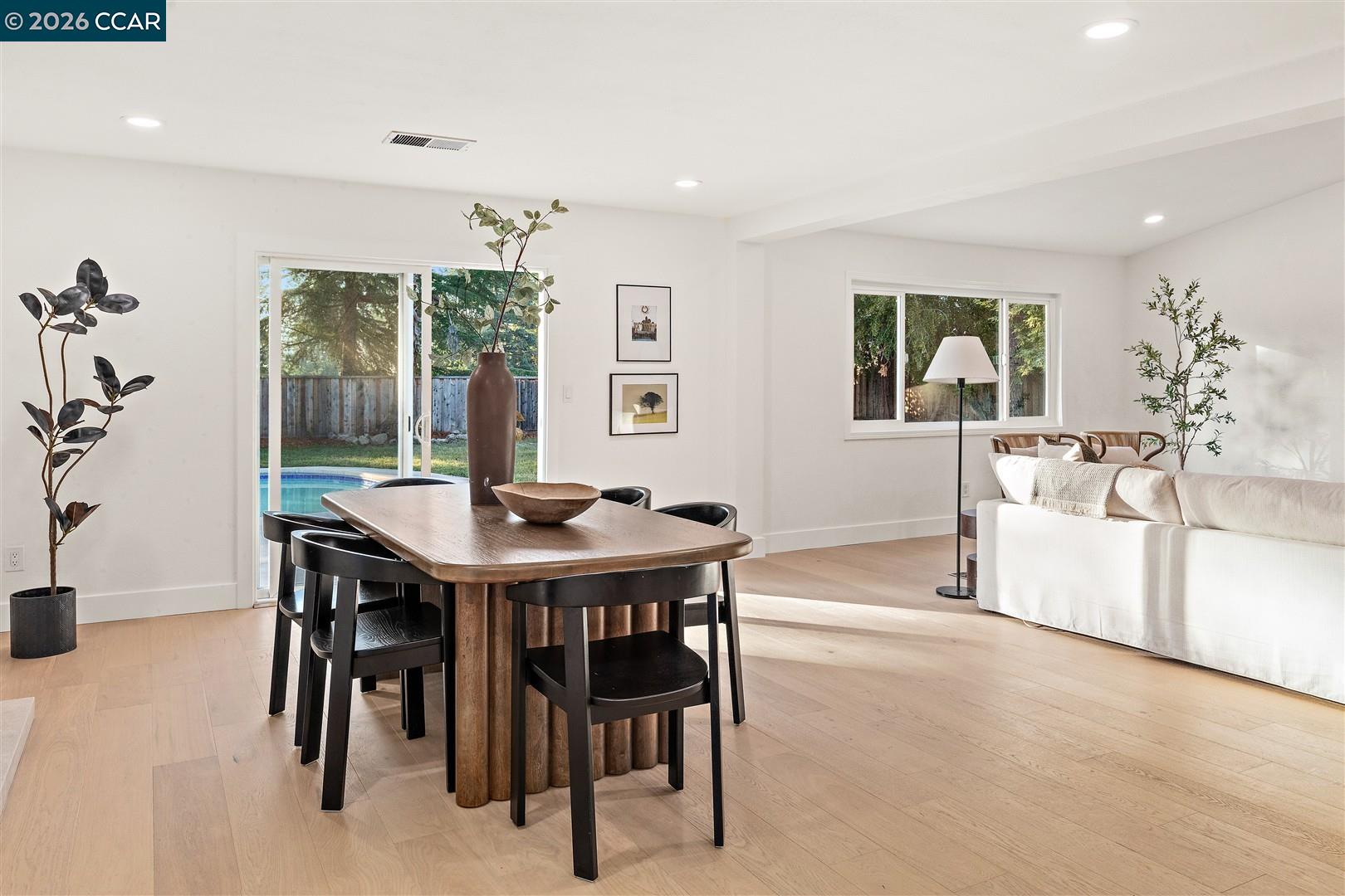 Detail Gallery Image 11 of 46 For 209 Farm Hill Ct, Danville,  CA 94526 - 4 Beds | 2 Baths