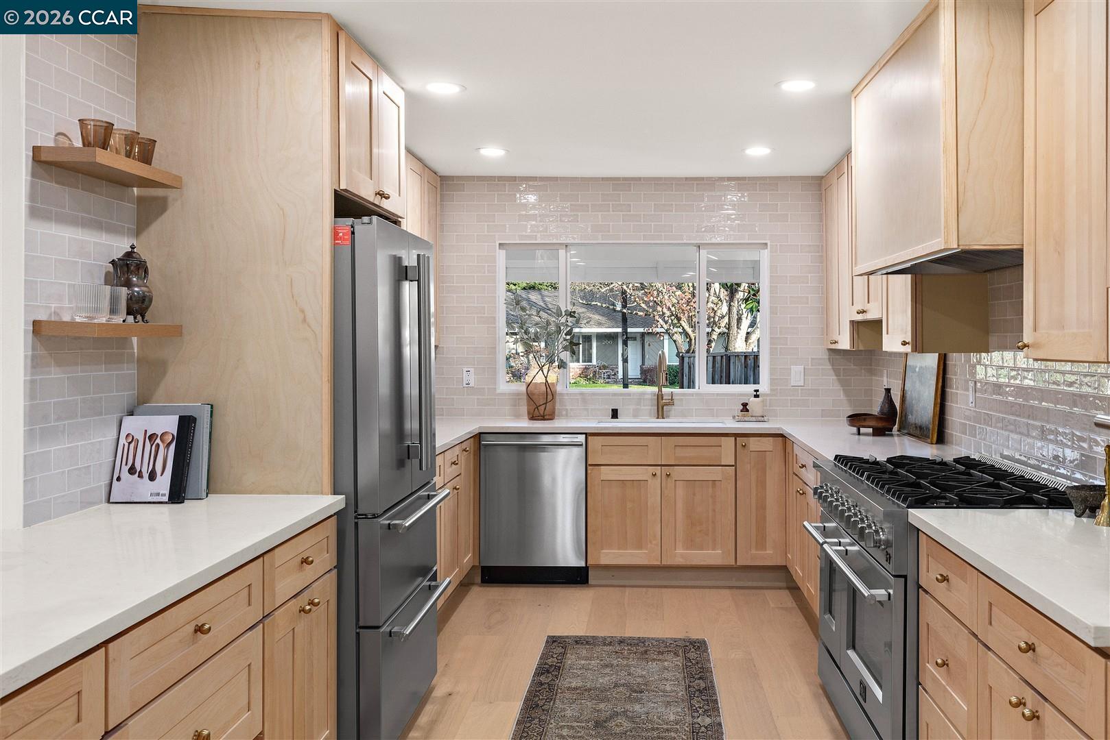 Detail Gallery Image 12 of 46 For 209 Farm Hill Ct, Danville,  CA 94526 - 4 Beds | 2 Baths