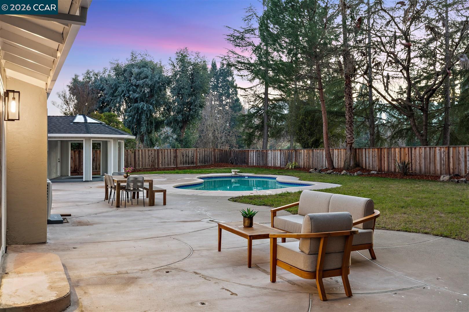 Detail Gallery Image 36 of 46 For 209 Farm Hill Ct, Danville,  CA 94526 - 4 Beds | 2 Baths