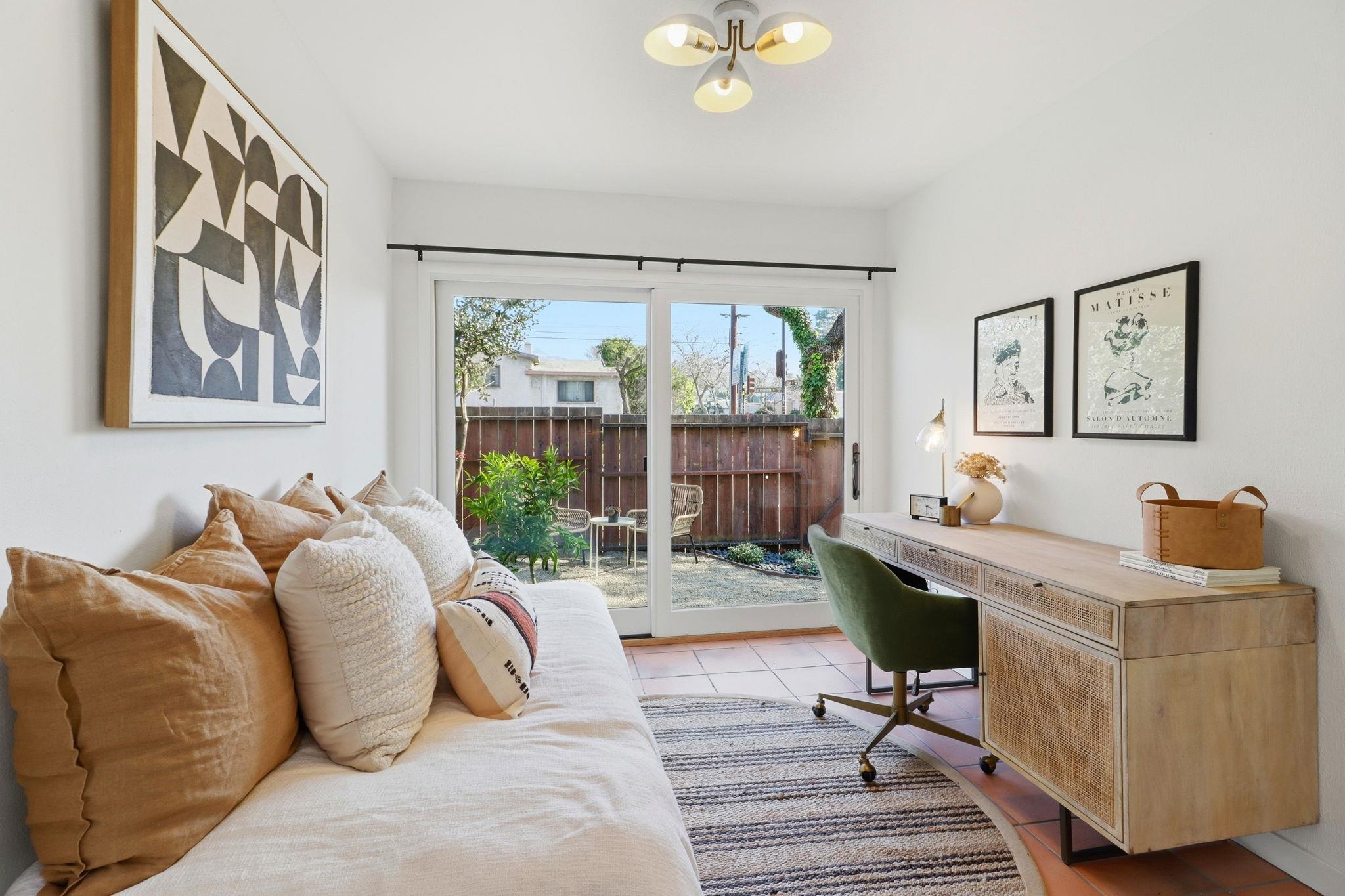 Detail Gallery Image 27 of 35 For 1564 Sacramento St, Berkeley,  CA 94702 - 2 Beds | 1 Baths