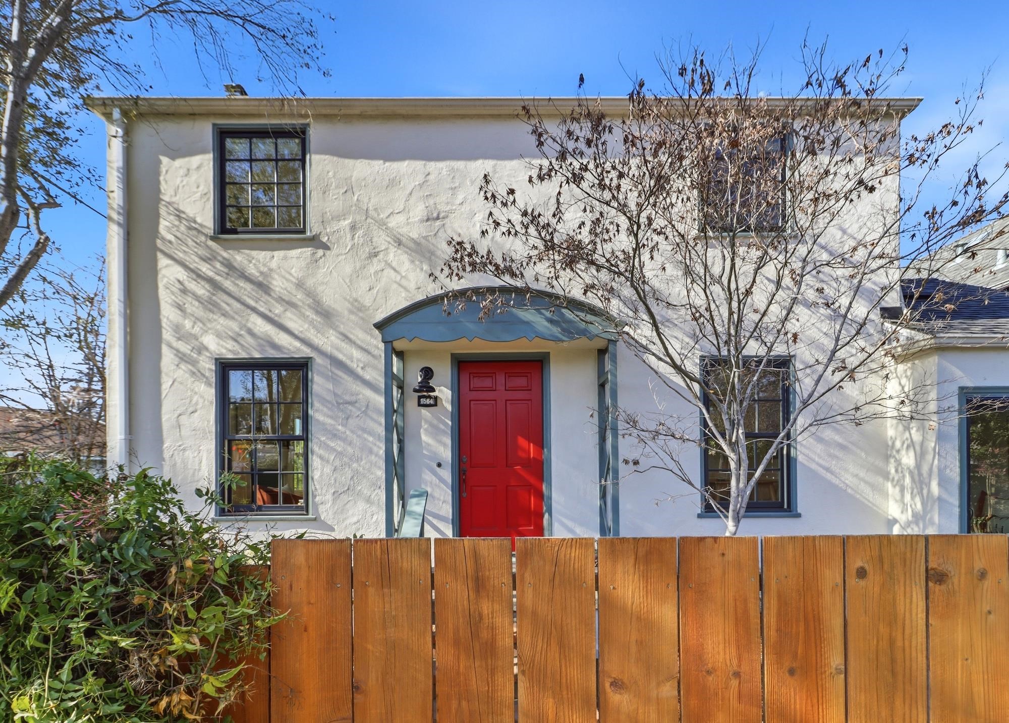 Detail Gallery Image 34 of 35 For 1564 Sacramento St, Berkeley,  CA 94702 - 2 Beds | 1 Baths