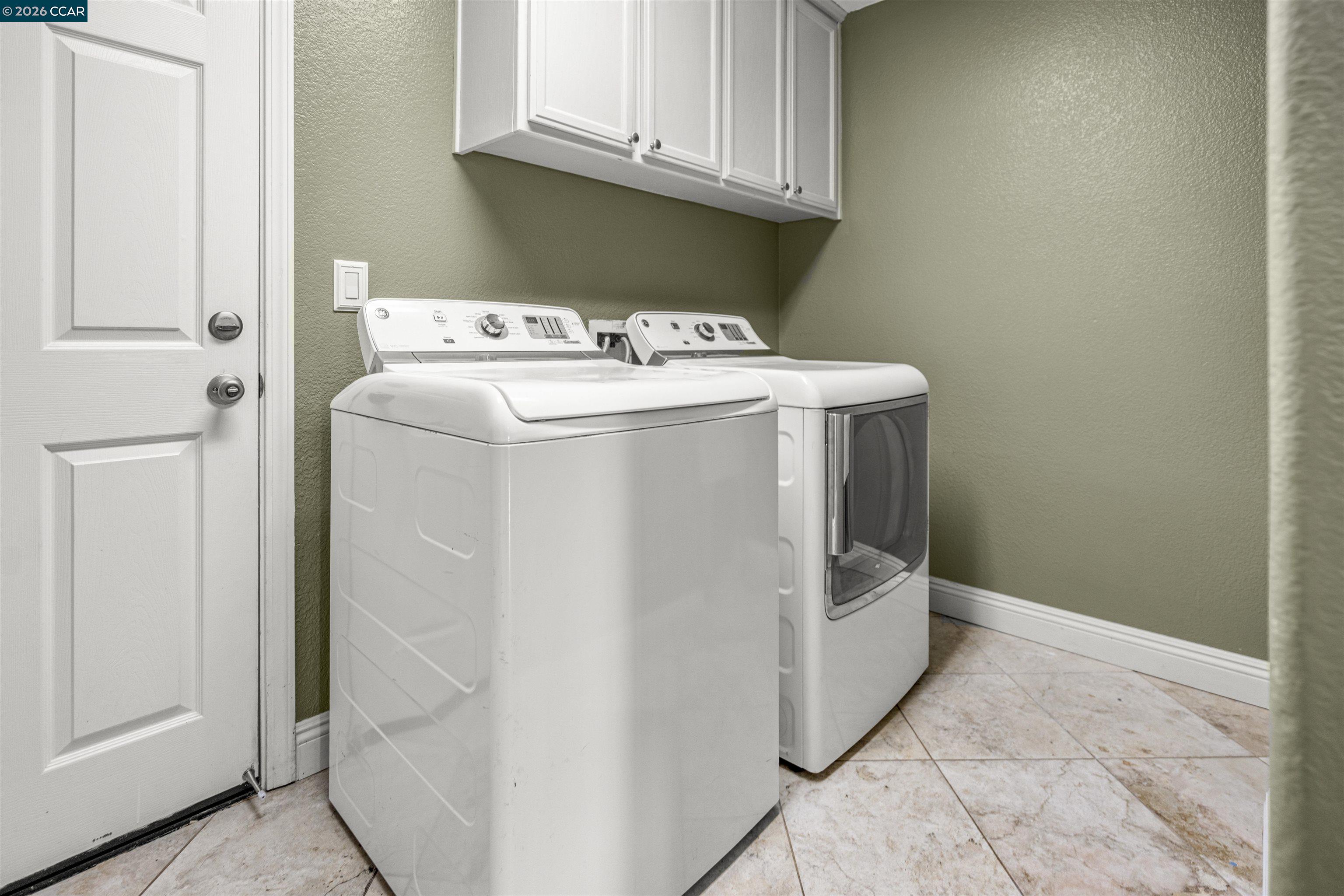 Detail Gallery Image 14 of 35 For 50 Cognac Cir, Sacramento,  CA 95835 - 4 Beds | 3 Baths