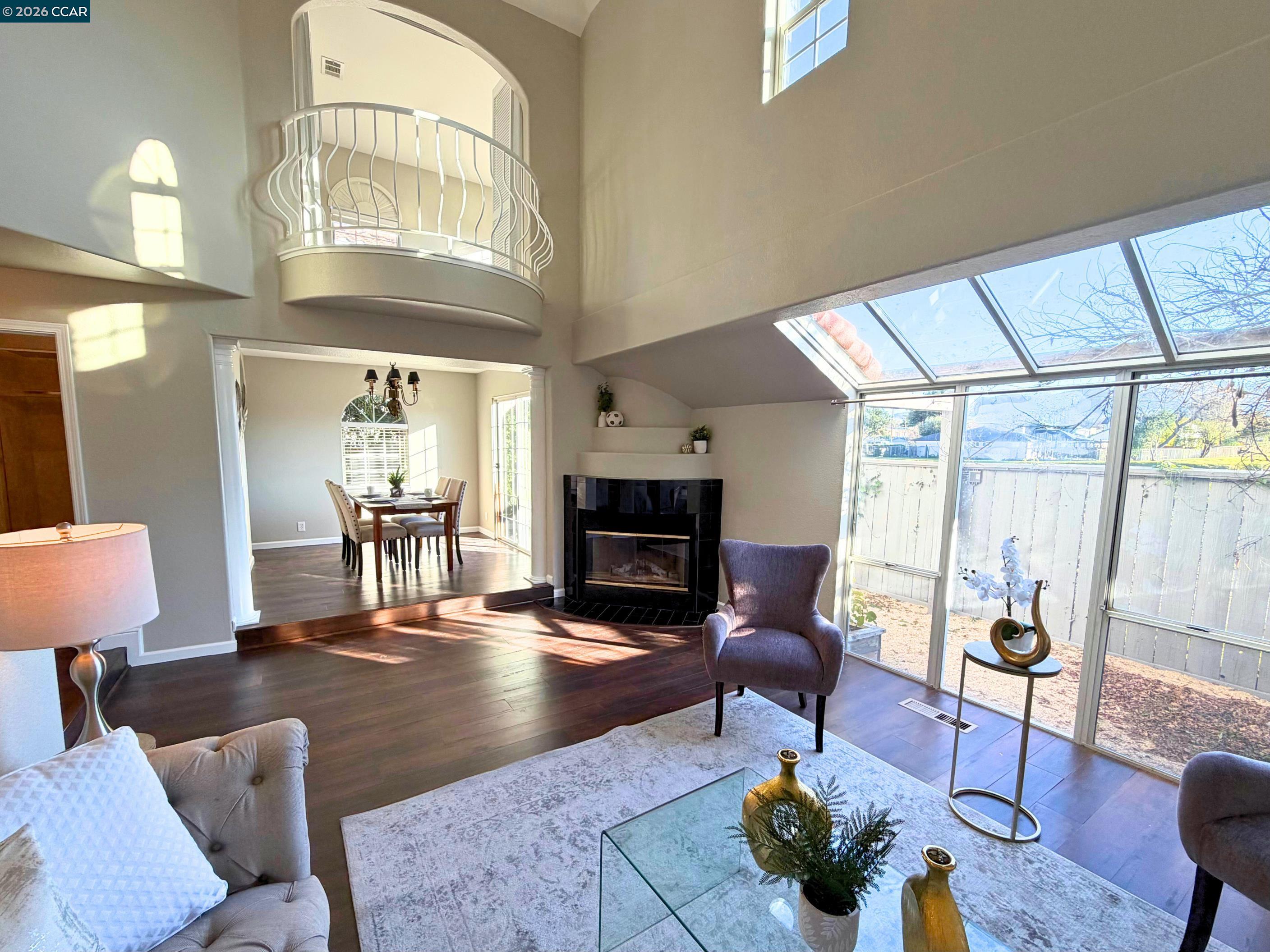 Detail Gallery Image 18 of 51 For 422 W Sunnyoaks Ave, Campbell,  CA 95008 - 3 Beds | 3 Baths