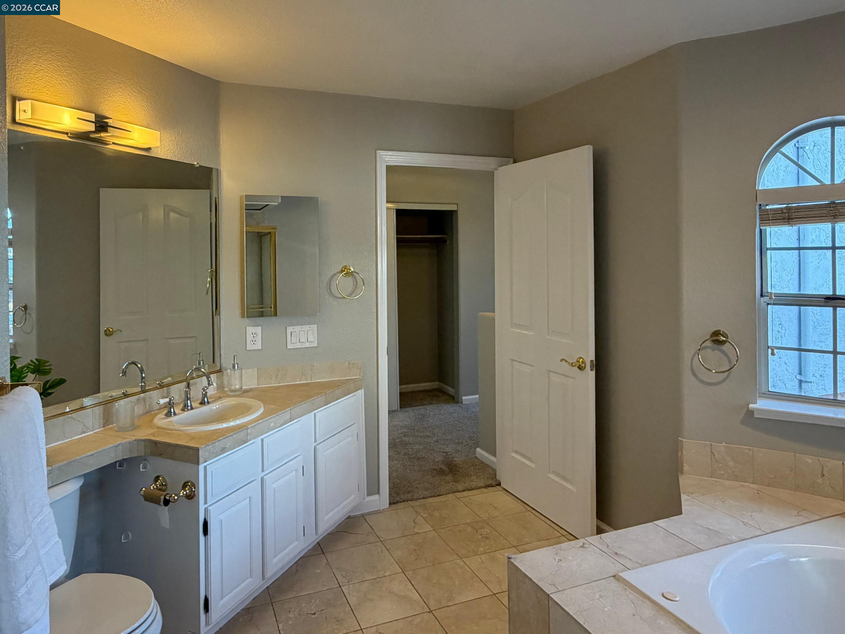 Detail Gallery Image 30 of 51 For 422 W Sunnyoaks Ave, Campbell,  CA 95008 - 3 Beds | 3 Baths