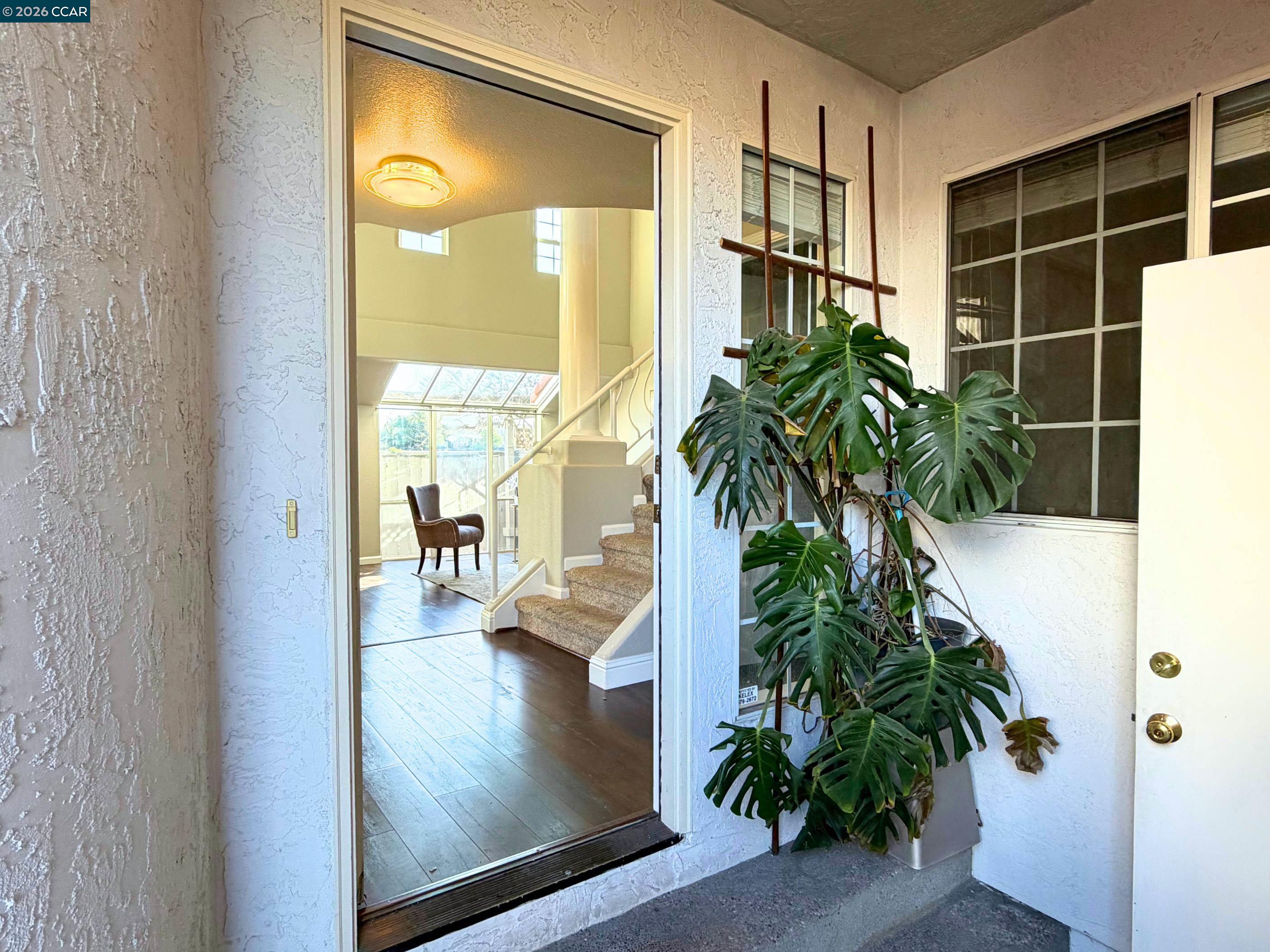 Detail Gallery Image 4 of 51 For 422 W Sunnyoaks Ave, Campbell,  CA 95008 - 3 Beds | 3 Baths