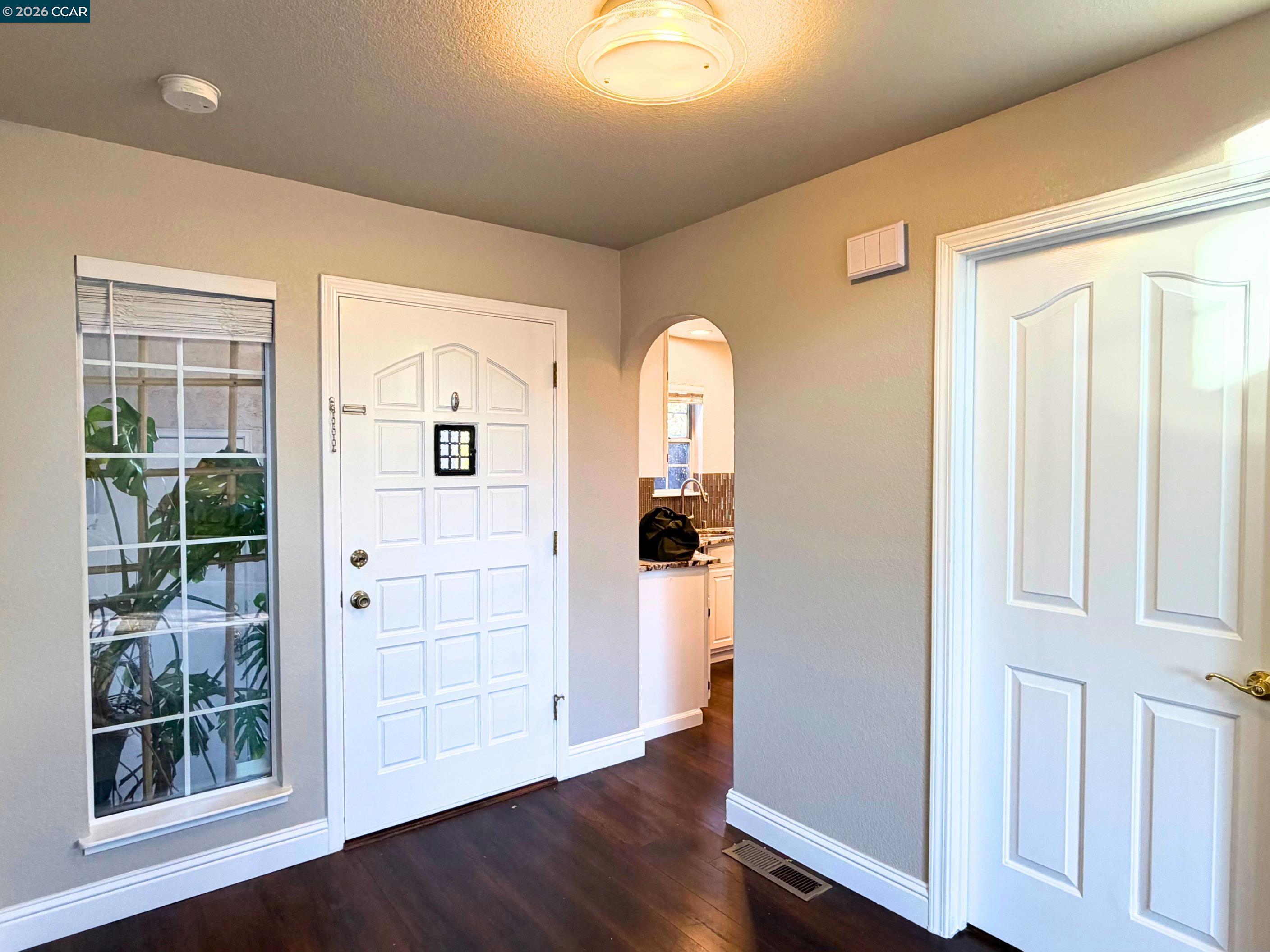 Detail Gallery Image 5 of 51 For 422 W Sunnyoaks Ave, Campbell,  CA 95008 - 3 Beds | 3 Baths