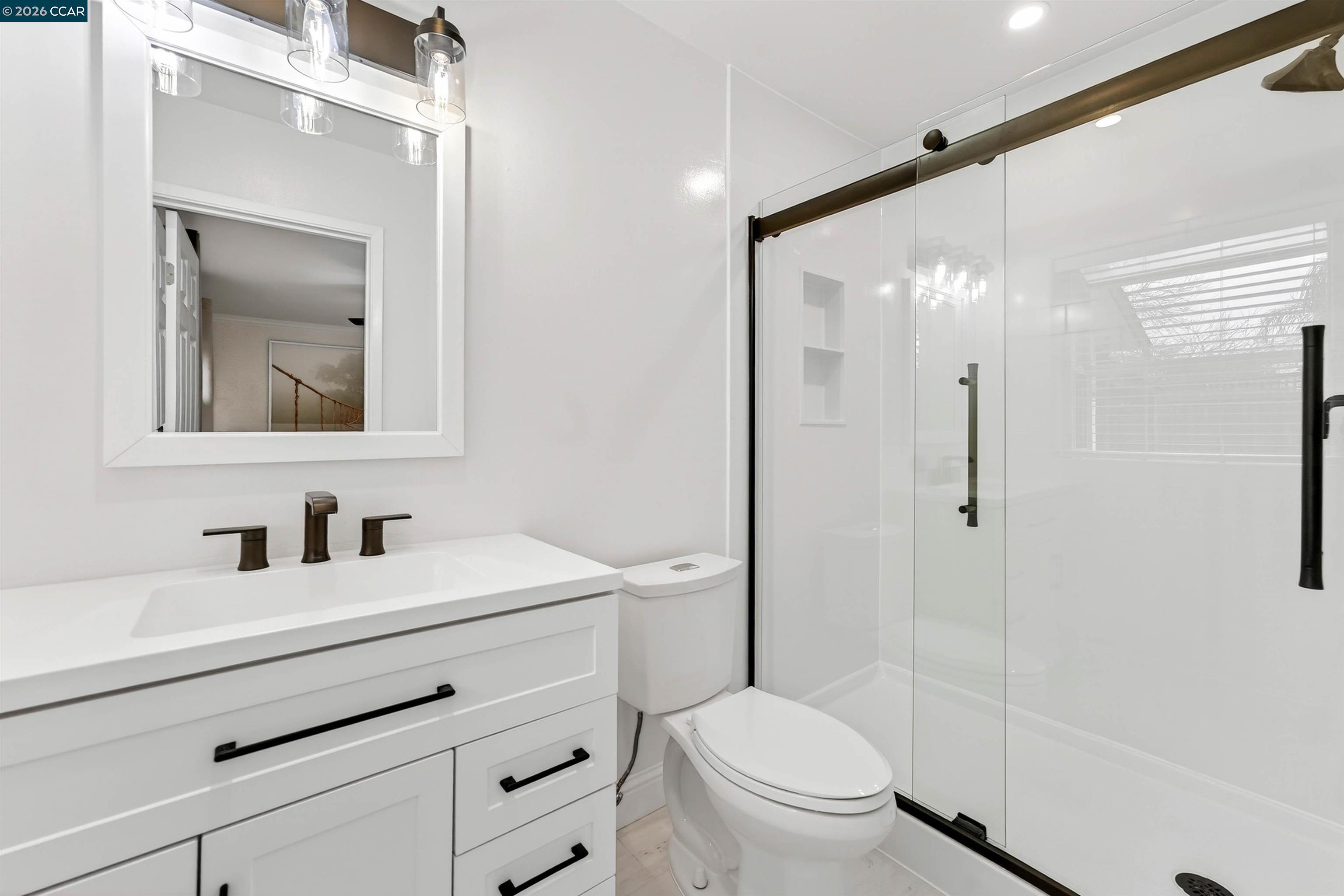 Detail Gallery Image 16 of 40 For 667 Apache Ct., San Jose,  CA 95123 - 4 Beds | 2 Baths