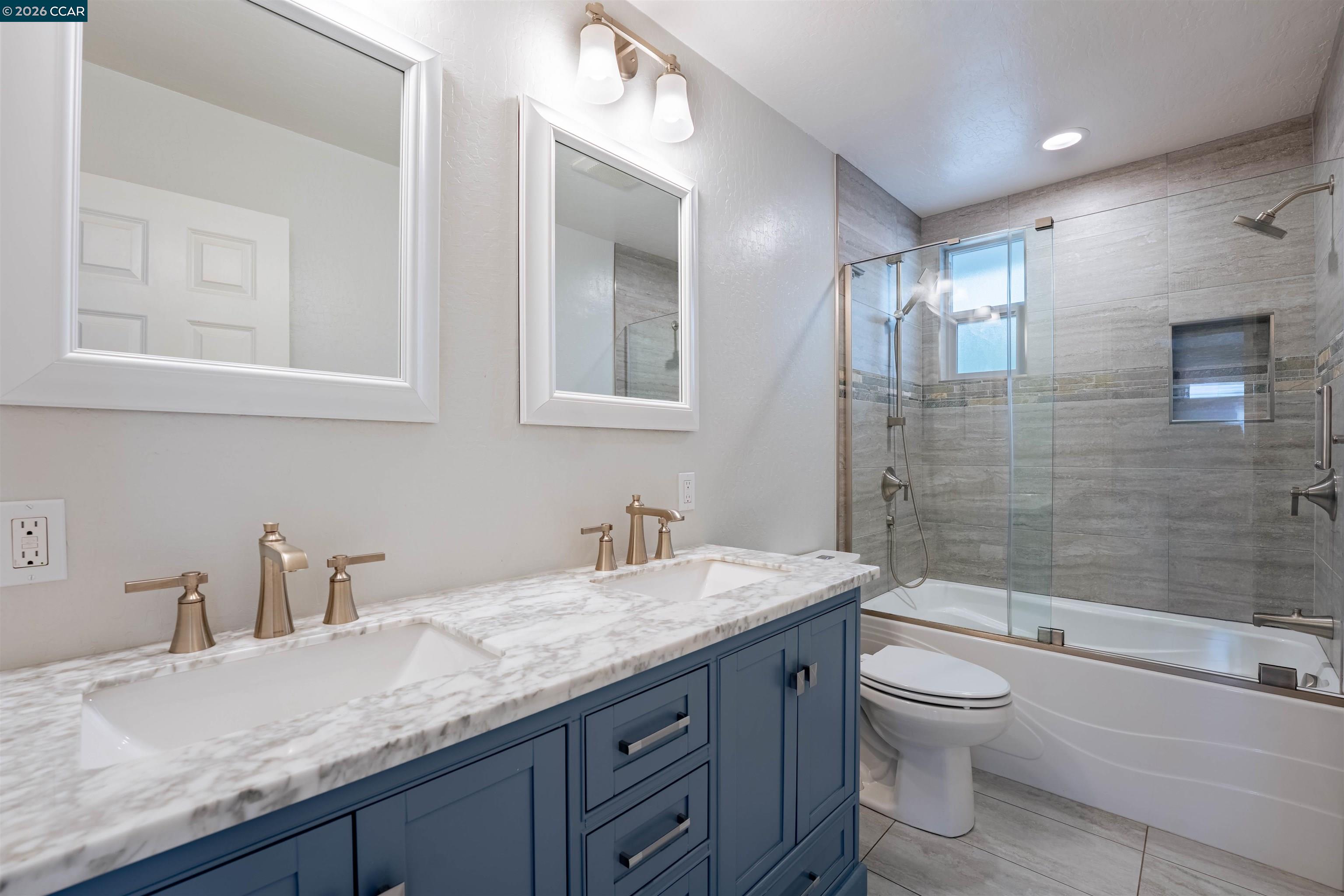 Detail Gallery Image 17 of 40 For 667 Apache Ct., San Jose,  CA 95123 - 4 Beds | 2 Baths