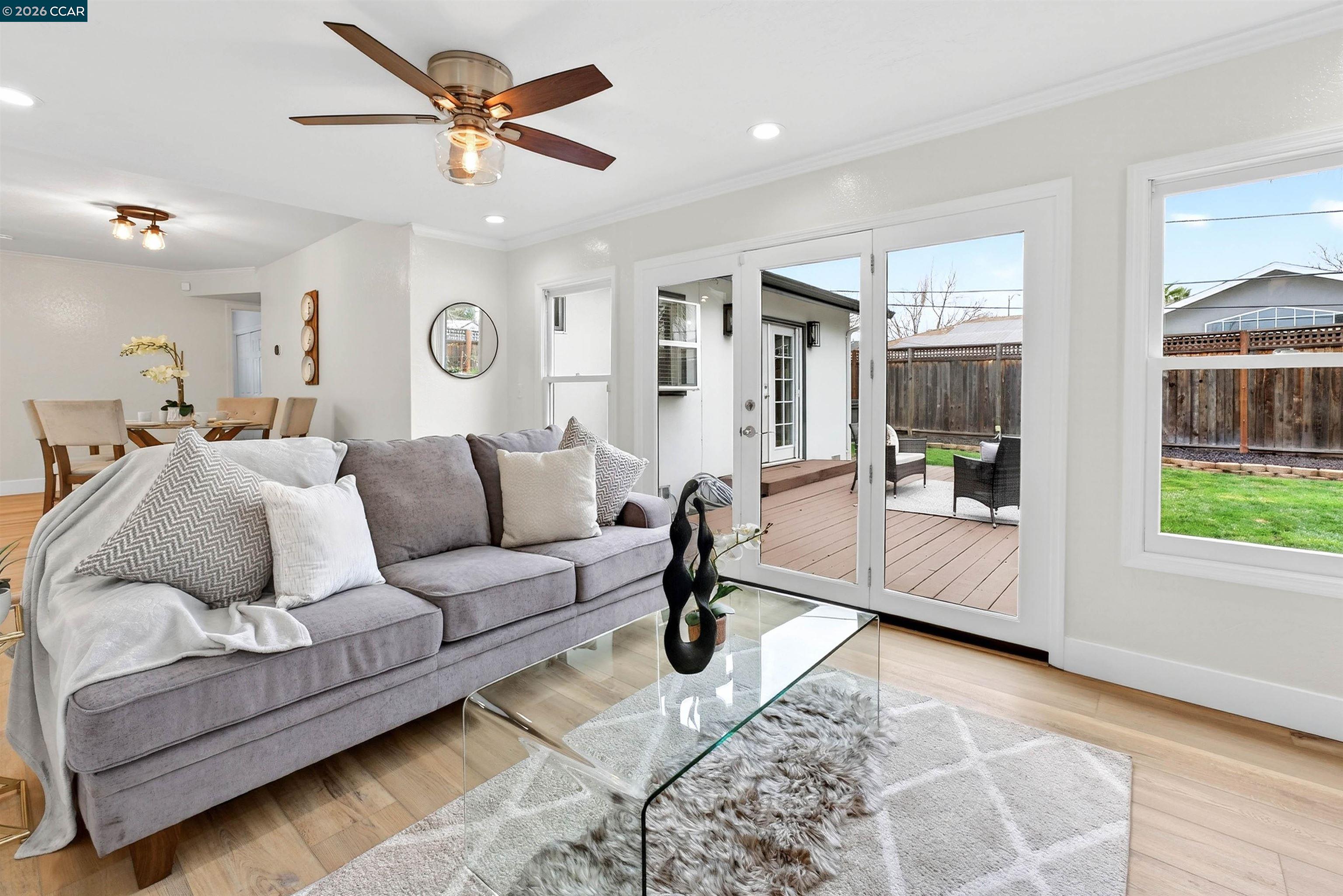 Detail Gallery Image 31 of 40 For 667 Apache Ct., San Jose,  CA 95123 - 4 Beds | 2 Baths