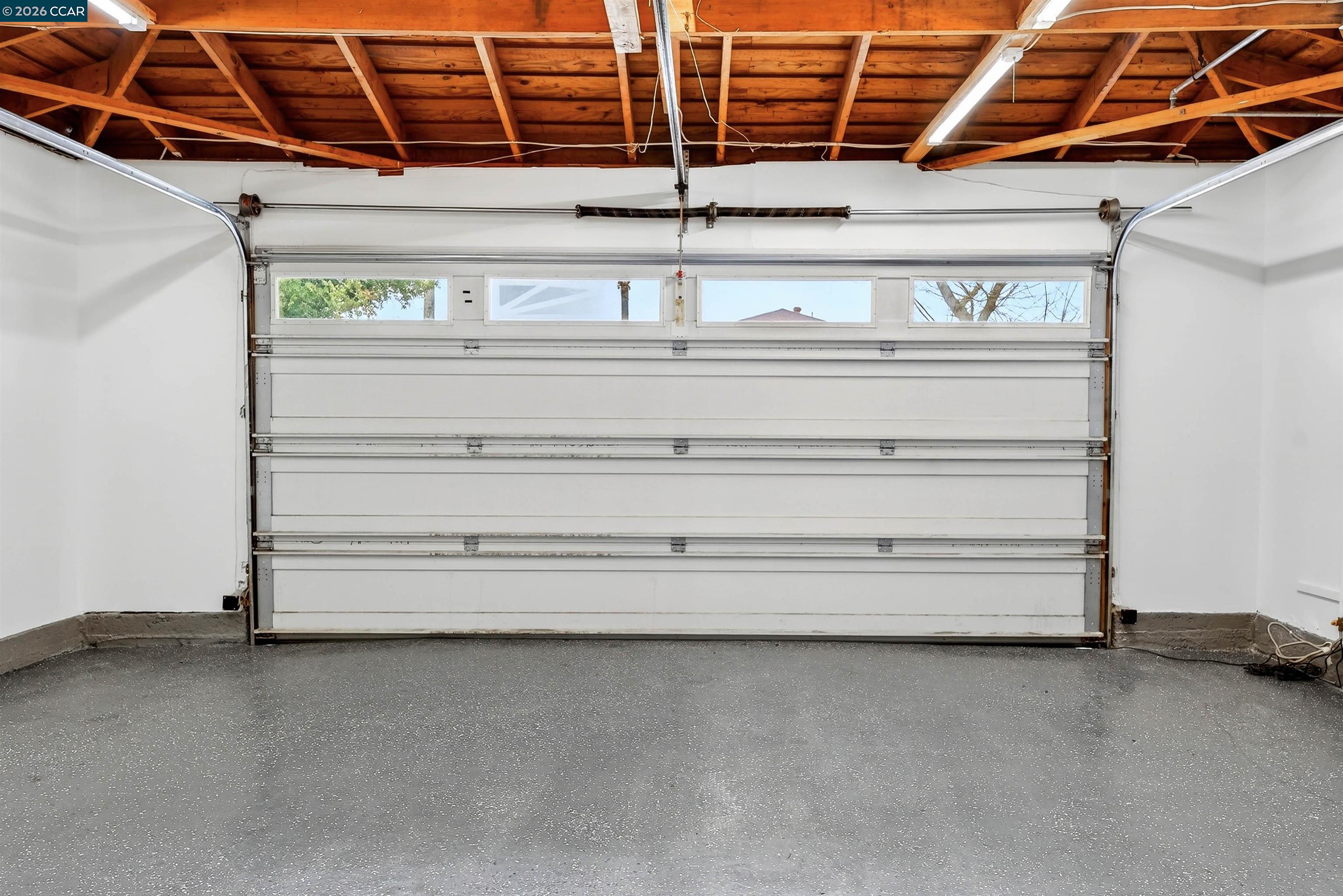 Detail Gallery Image 39 of 40 For 667 Apache Ct., San Jose,  CA 95123 - 4 Beds | 2 Baths