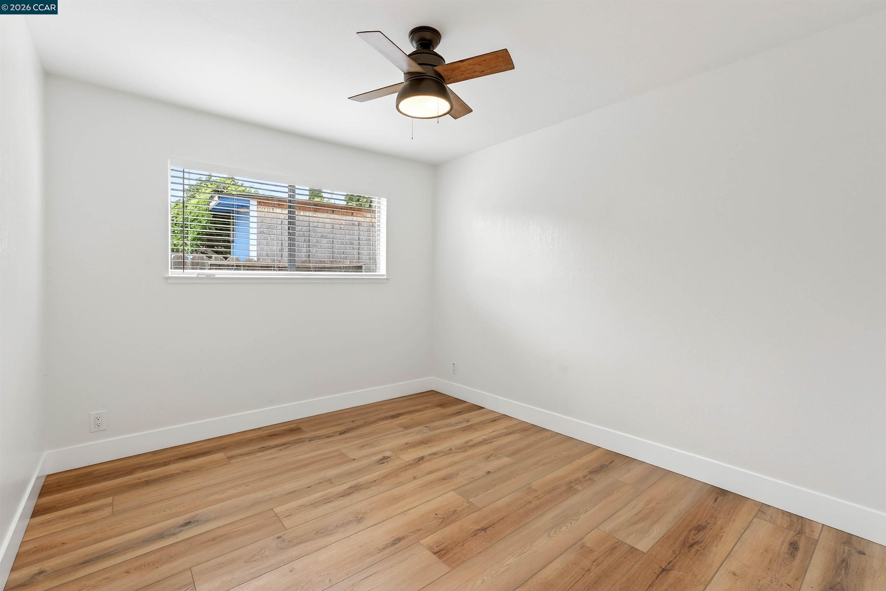 Detail Gallery Image 8 of 40 For 667 Apache Ct., San Jose,  CA 95123 - 4 Beds | 2 Baths