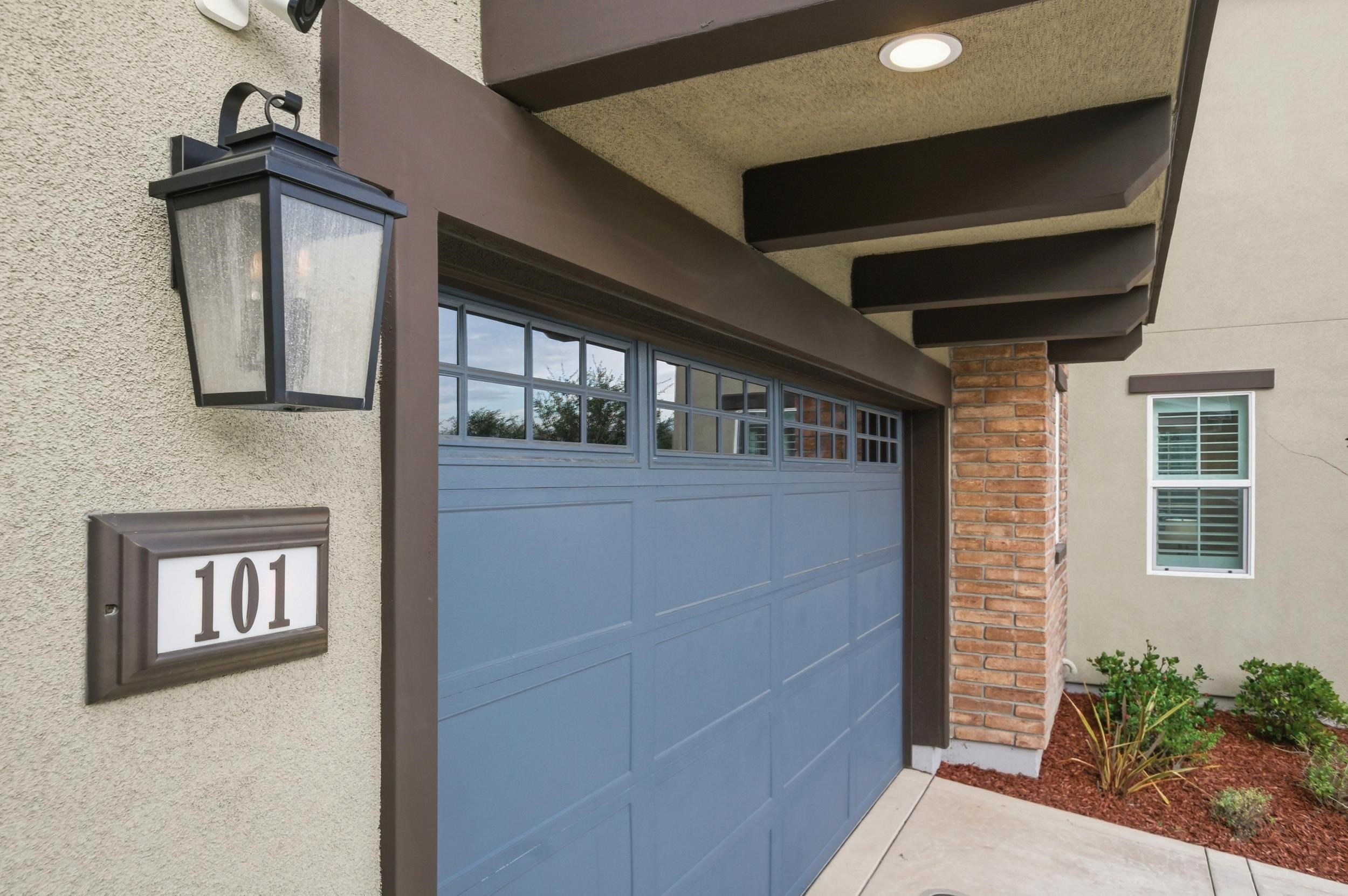Detail Gallery Image 2 of 47 For 101 Willow Oak Dr, Pleasant Hill,  CA 94523 - 4 Beds | 3/1 Baths
