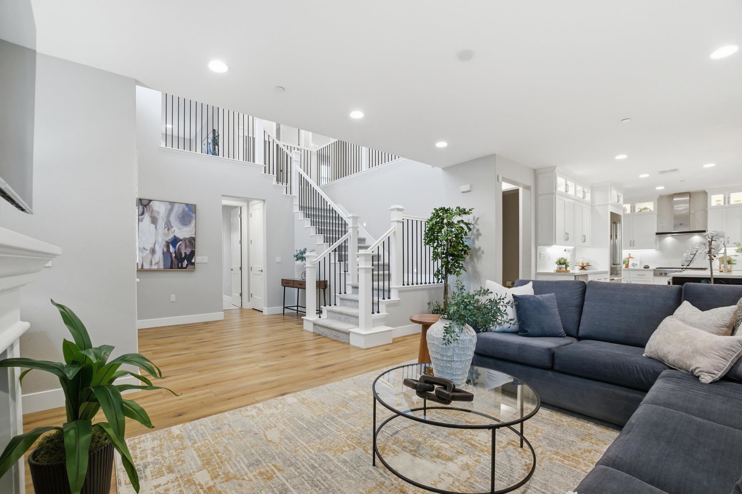 Detail Gallery Image 8 of 47 For 101 Willow Oak Dr, Pleasant Hill,  CA 94523 - 4 Beds | 3/1 Baths