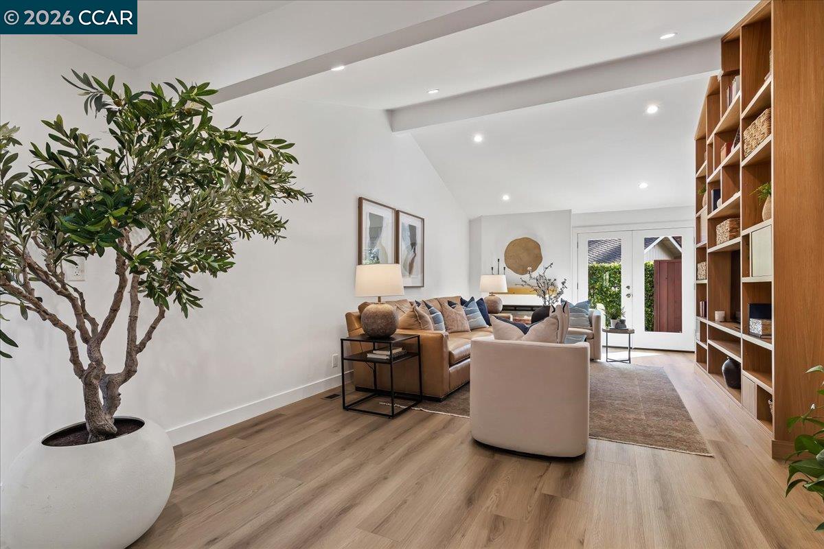 Photo #13: 41122356 Listing: Photo #13