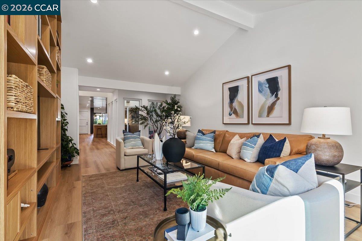 Photo #17: 41122356 Listing: Photo #17