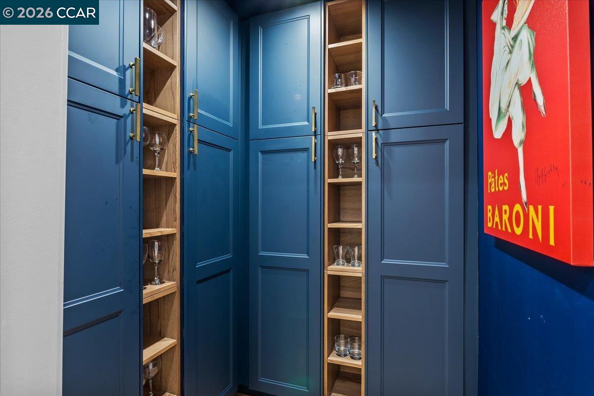 Photo #3: 41122356 Listing: Photo #3