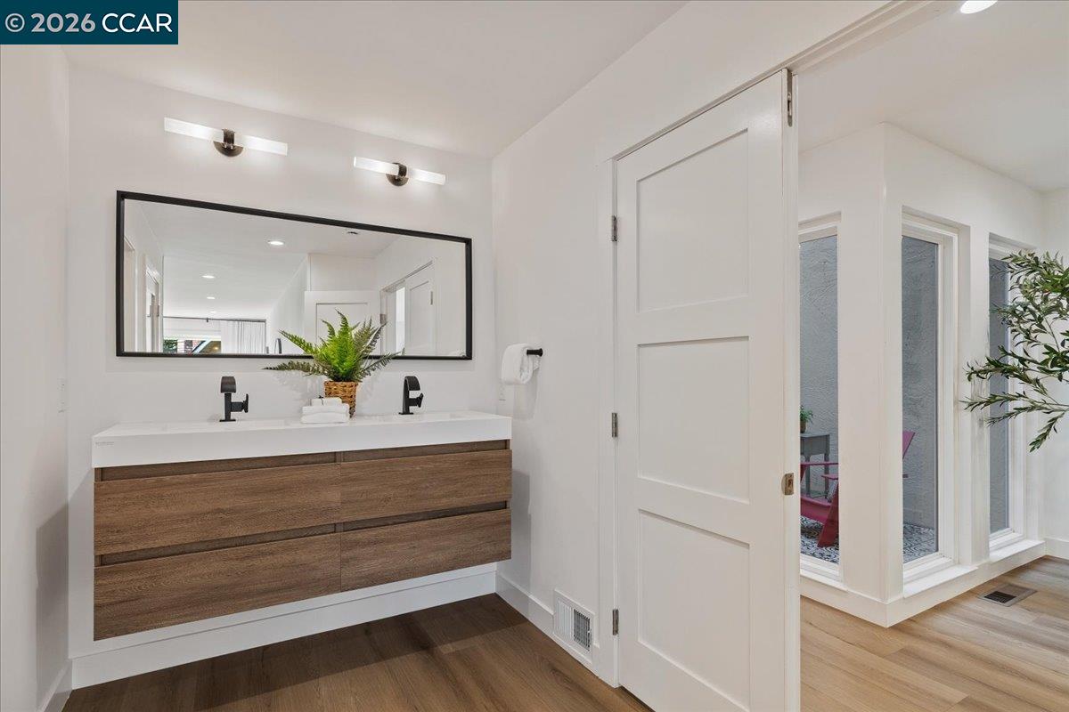 Photo #23: 41122356 Listing: Photo #23