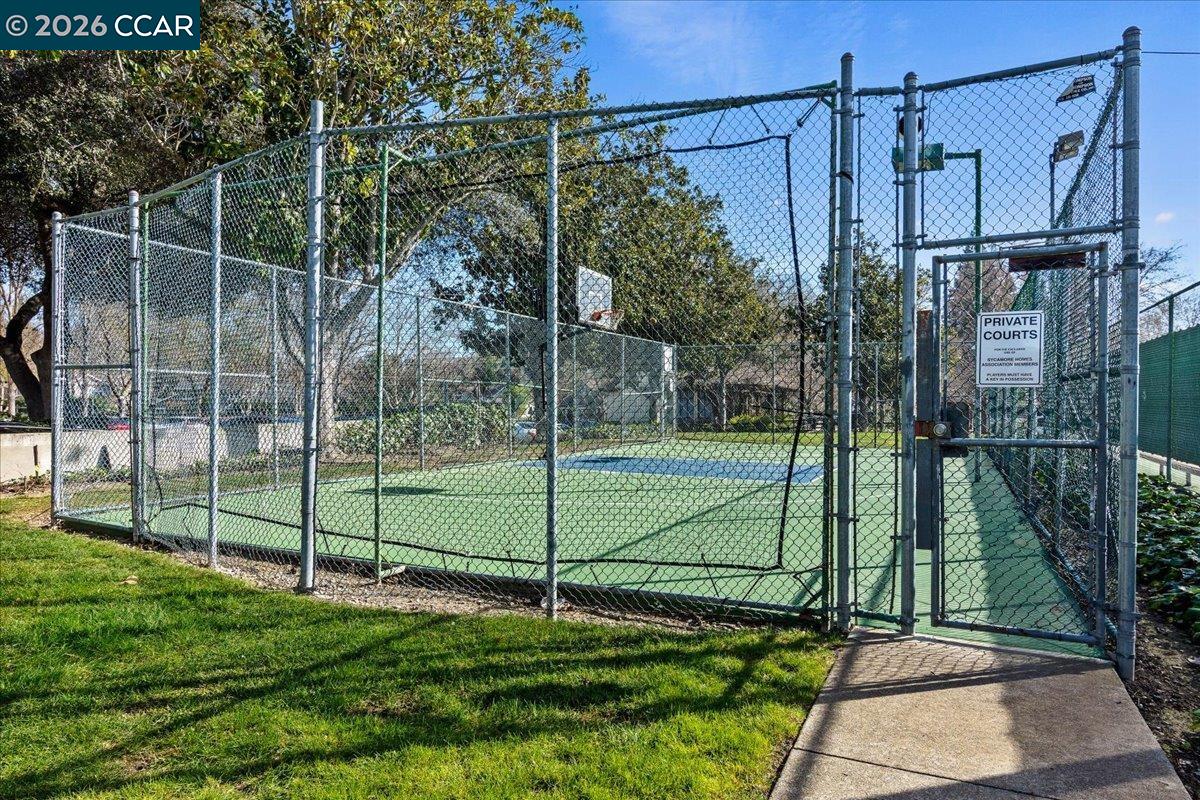 Photo #42: 41122356 Listing: Photo #42