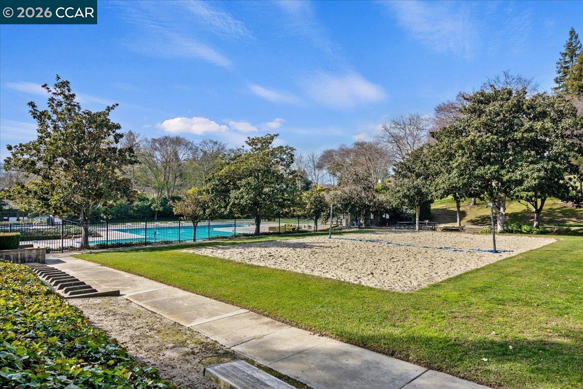 Photo #44: 41122356 Listing: Photo #44