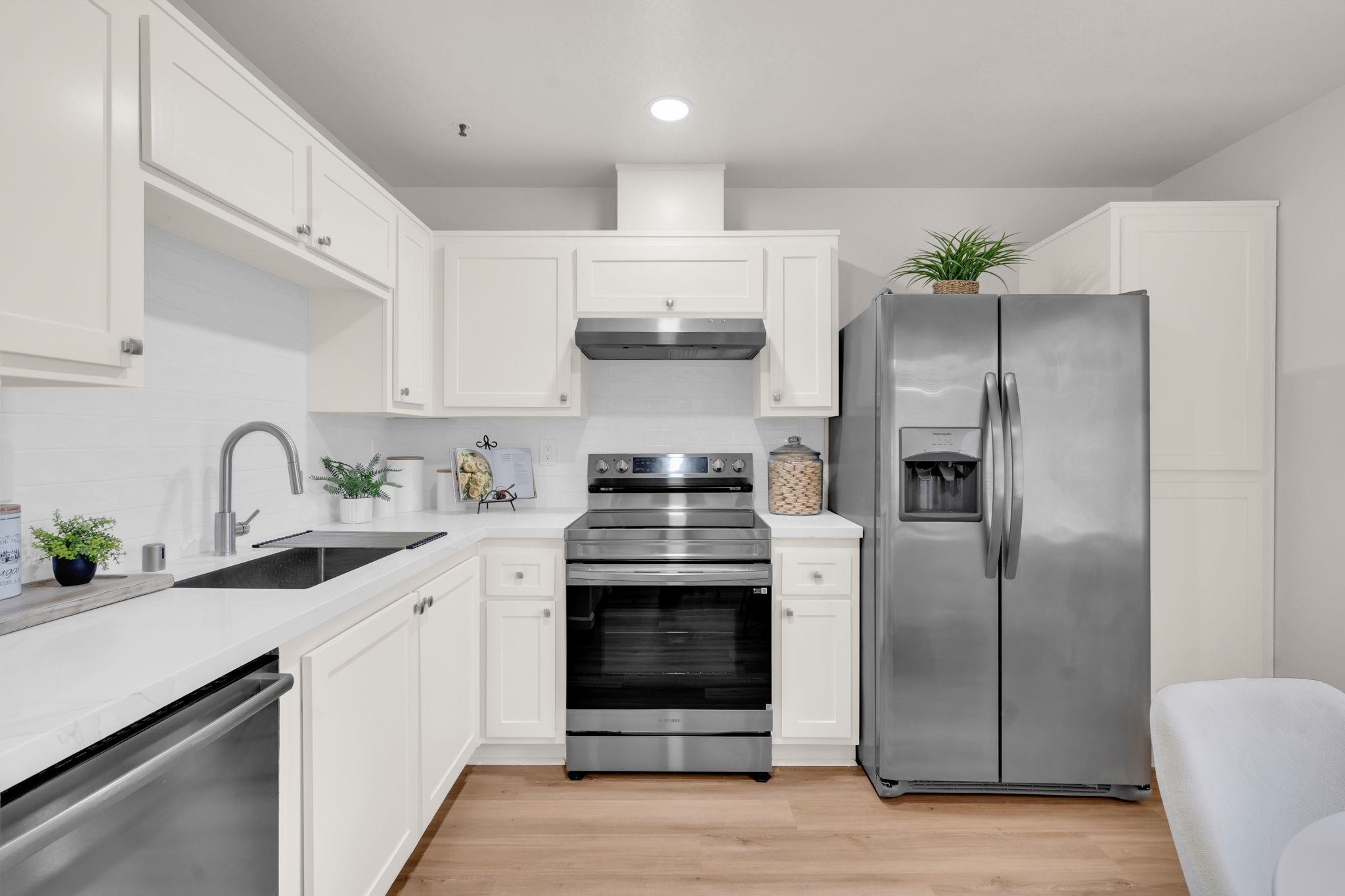 Photo #14: 41122357 Listing: Photo #14