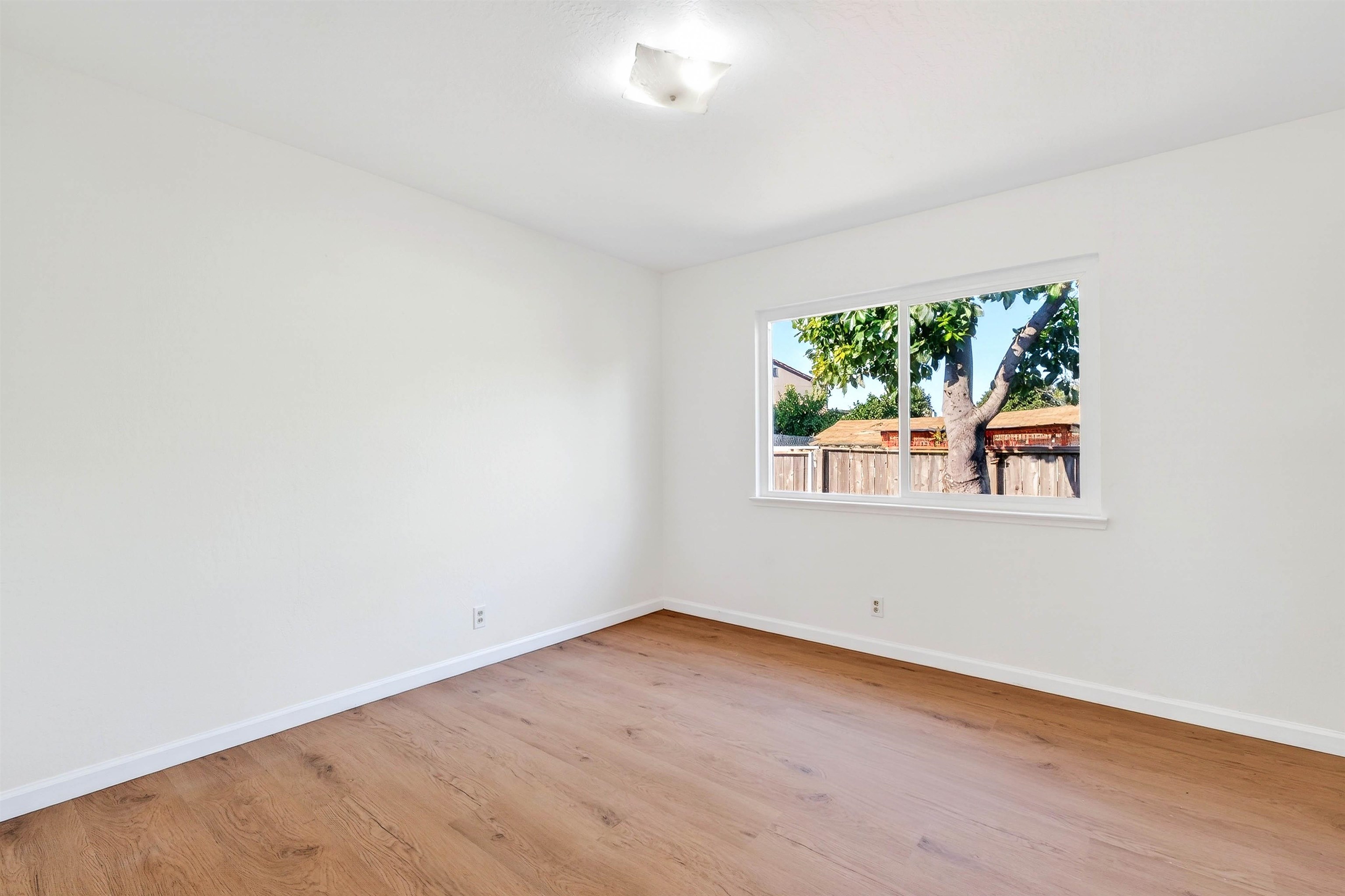 Detail Gallery Image 19 of 23 For 1034 Trenton Blvd, San Pablo,  CA 94806 - 3 Beds | 2 Baths