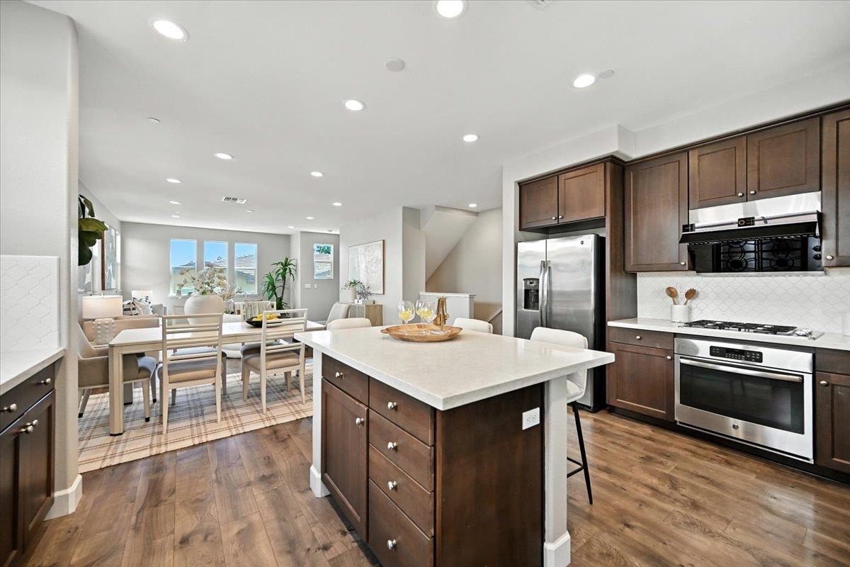 Photo #11: 41122360 Listing: Photo #11