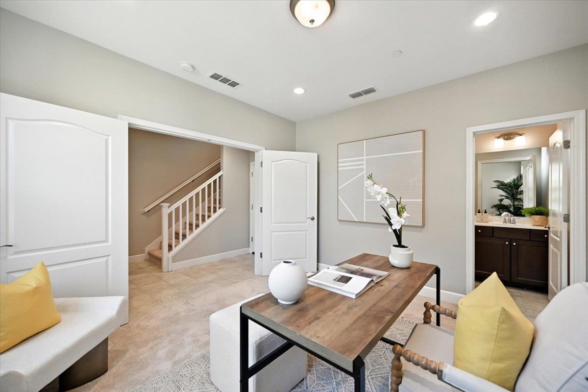 Photo #5: 41122360 Listing: Photo #5